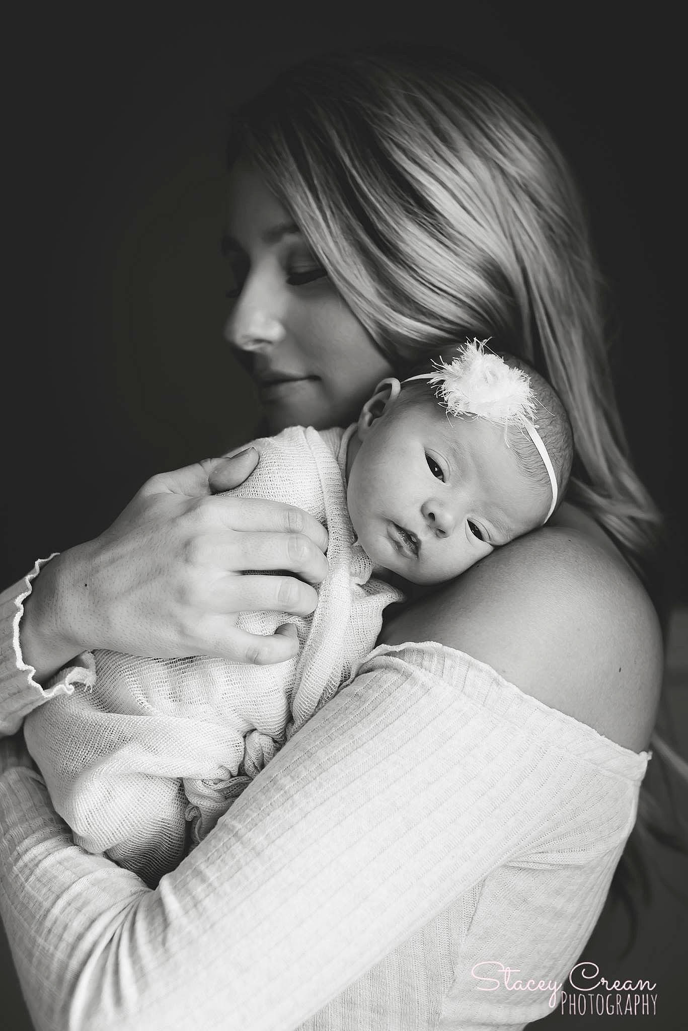 Marlayna is registered to the contest to win money with this photo: baby, birth, black_and_white, child, daughter, family, happy, hug, love, monochrome, monochrome_photography, mother, people, person, photo_shoot, photograph, photography, portrait, portrait_photography, smile
