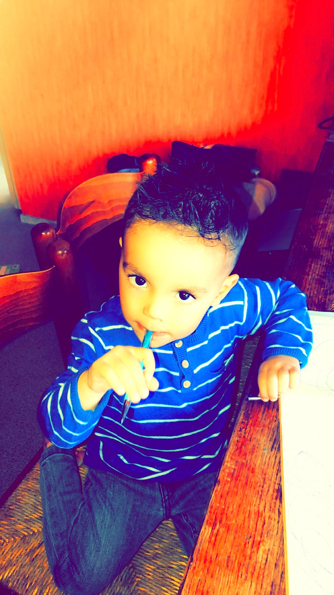 Sajad a rejoint le concours — aidez-le/la à gagner de superbes lots ! baby, baby_toddler_clothing, black_hair, child, cool, doll, electric_blue, fashion_design, flooring, fun, happy, head, magenta, pattern, person, purple, sitting, sleeve, tints_and_shades, toddler