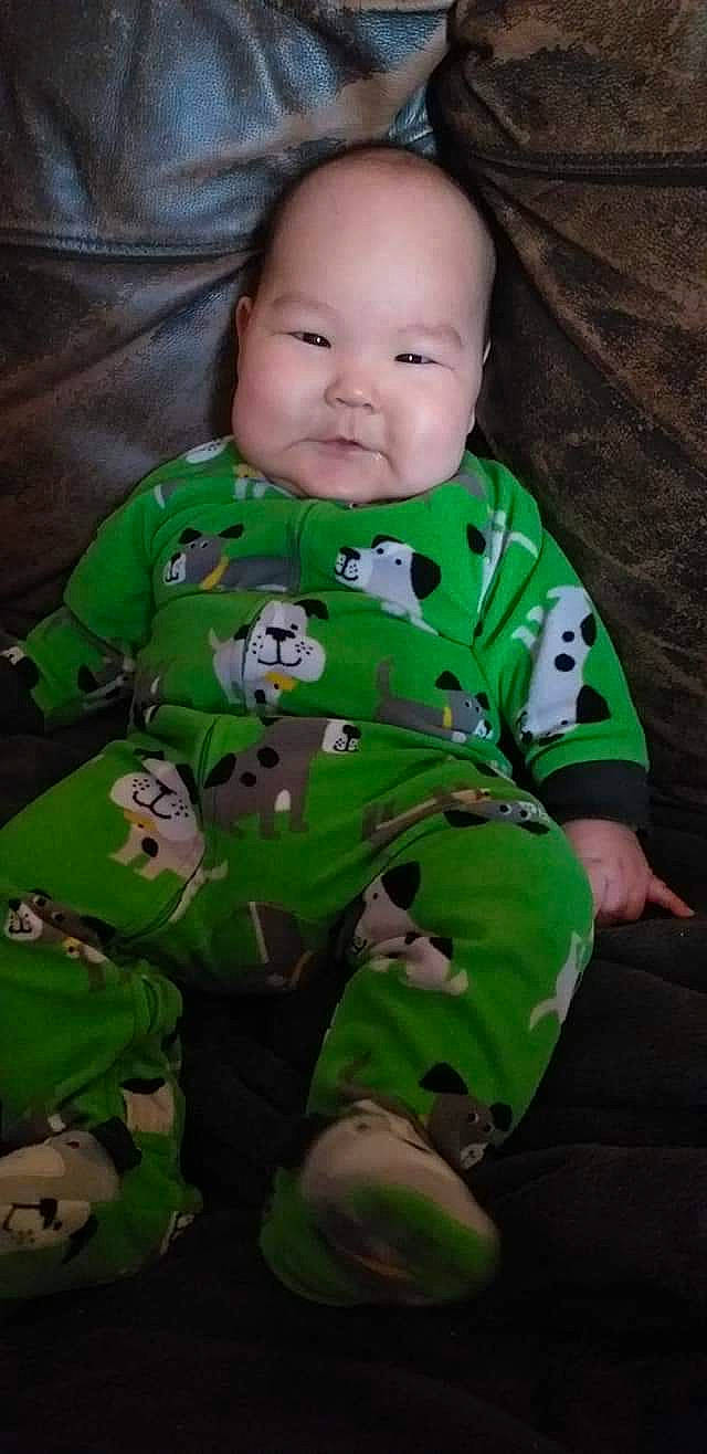 Michael Jr is registered to the contest to win money with this photo: baby, child, fictional_character, green, head, person, sleeve, toddler