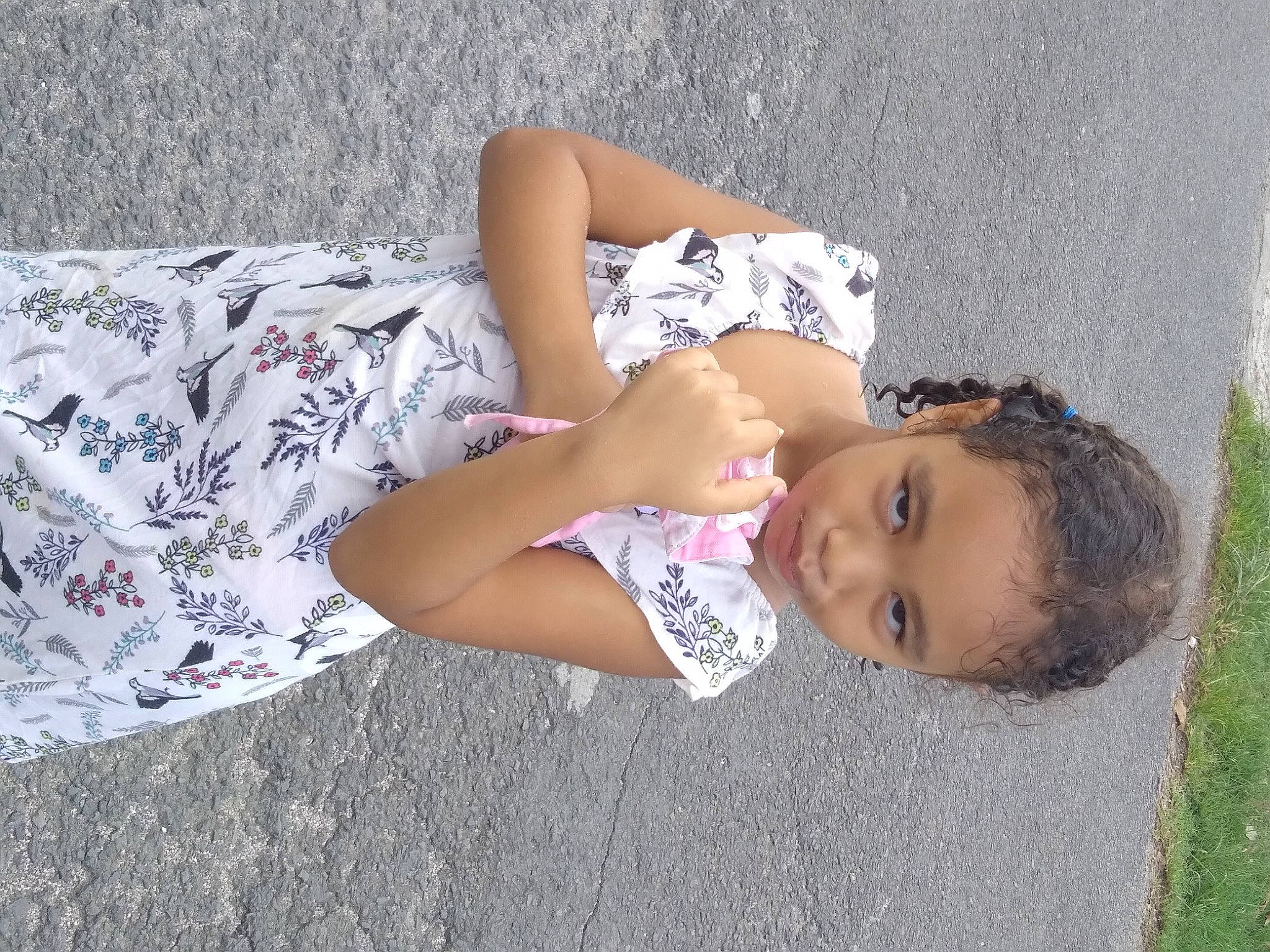 Shaynice-olynka a rejoint le concours — aidez-le/la à gagner de superbes lots ! black_hair, dress, elbow, grass, hair, hairstyle, happy, head, human_body, human_leg, joint, leg, leisure, lip, person, pink, plant, skin, thigh, toddler