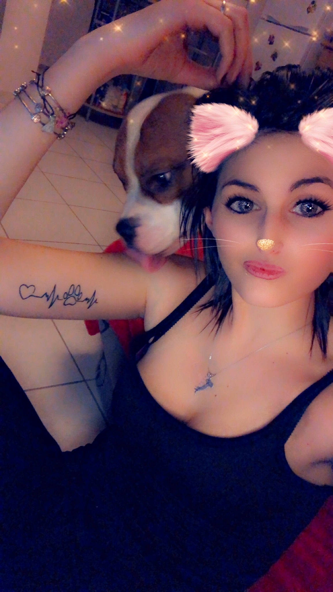 Byron a rejoint le concours — aidez-le/la à gagner de superbes lots ! black_hair, canidae, carnivore, companion_dog, dog, dog_breed, ear, fawn, nose, person, photography, puppy, puppy_love, selfie, smile, toy_dog