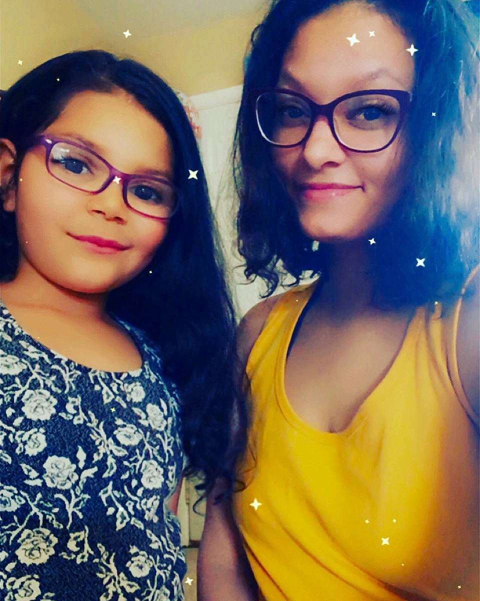 Nalaiah is registered to the contest to win money with this photo: chin, eye, eyebrow, eyewear, face, fashion, forehead, glasses, hair, hairstyle, happy, head, iris, joy, lip, organ, person, purple, shoulder, skin