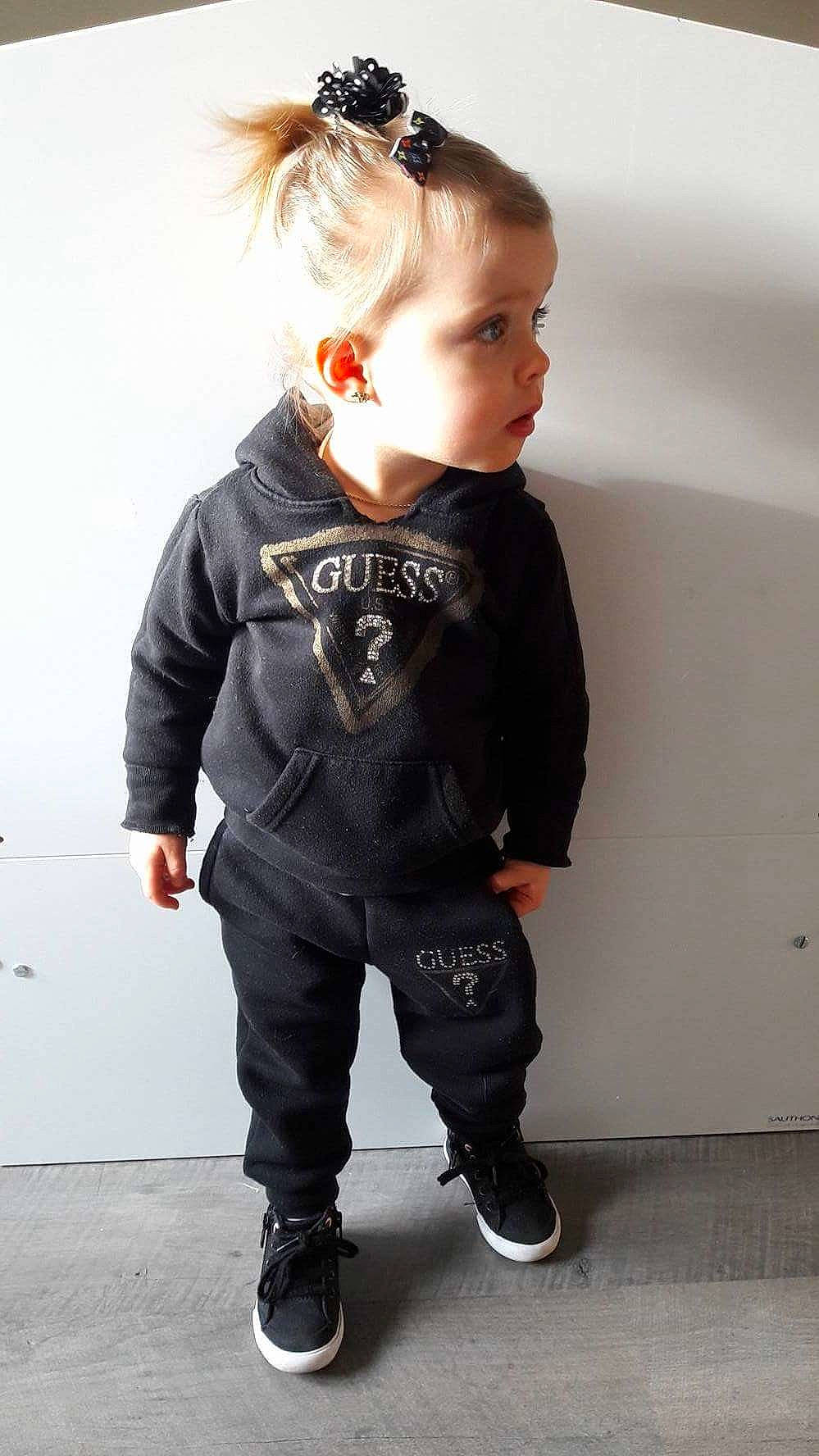 Maëlanne a rejoint le concours — aidez-le/la à gagner de superbes lots ! black, boy, child, clothing, costume, dress, fashion, footwear, human_positions, male, model, photo_shoot, spring, toddler