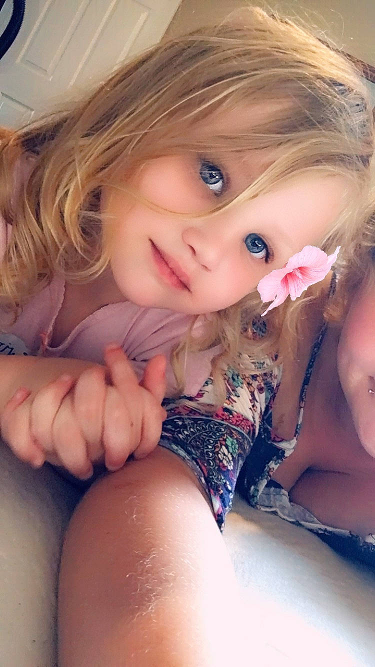 Aura is registered to the contest to win money with this photo: beauty, blond, cheek, finger, gesture, hair, hand, lip, mouth, nose, person, selfie, thumb