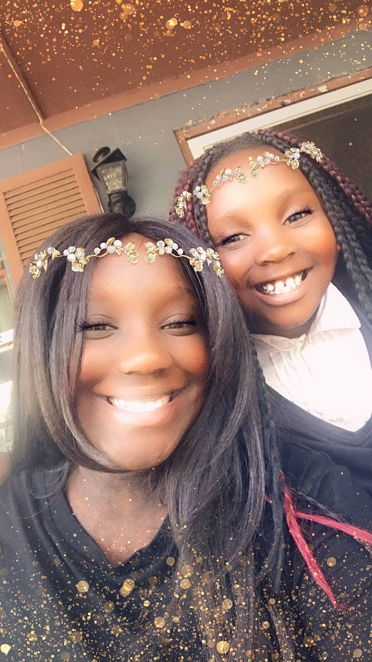 Zakirah is registered to the contest to win money with this photo: black_hair, eyebrow, fashion_accessory, fawn, forehead, fun, hair, hair_accessory, hair_coloring, hairstyle, headpiece, joy, long_hair, person, smile