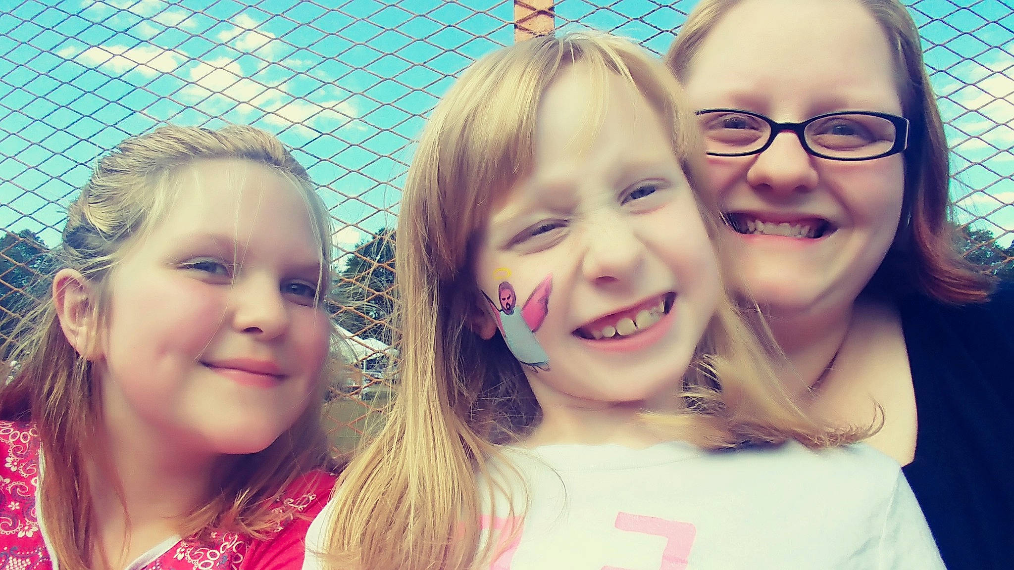 Caylee is registered to the contest to win money with this photo: blond, cheek, child, eye, face, facial_expression, friendship, fun, hair, happy, head, joy, lip, nose, organ, people, person, photography, selfie, skin