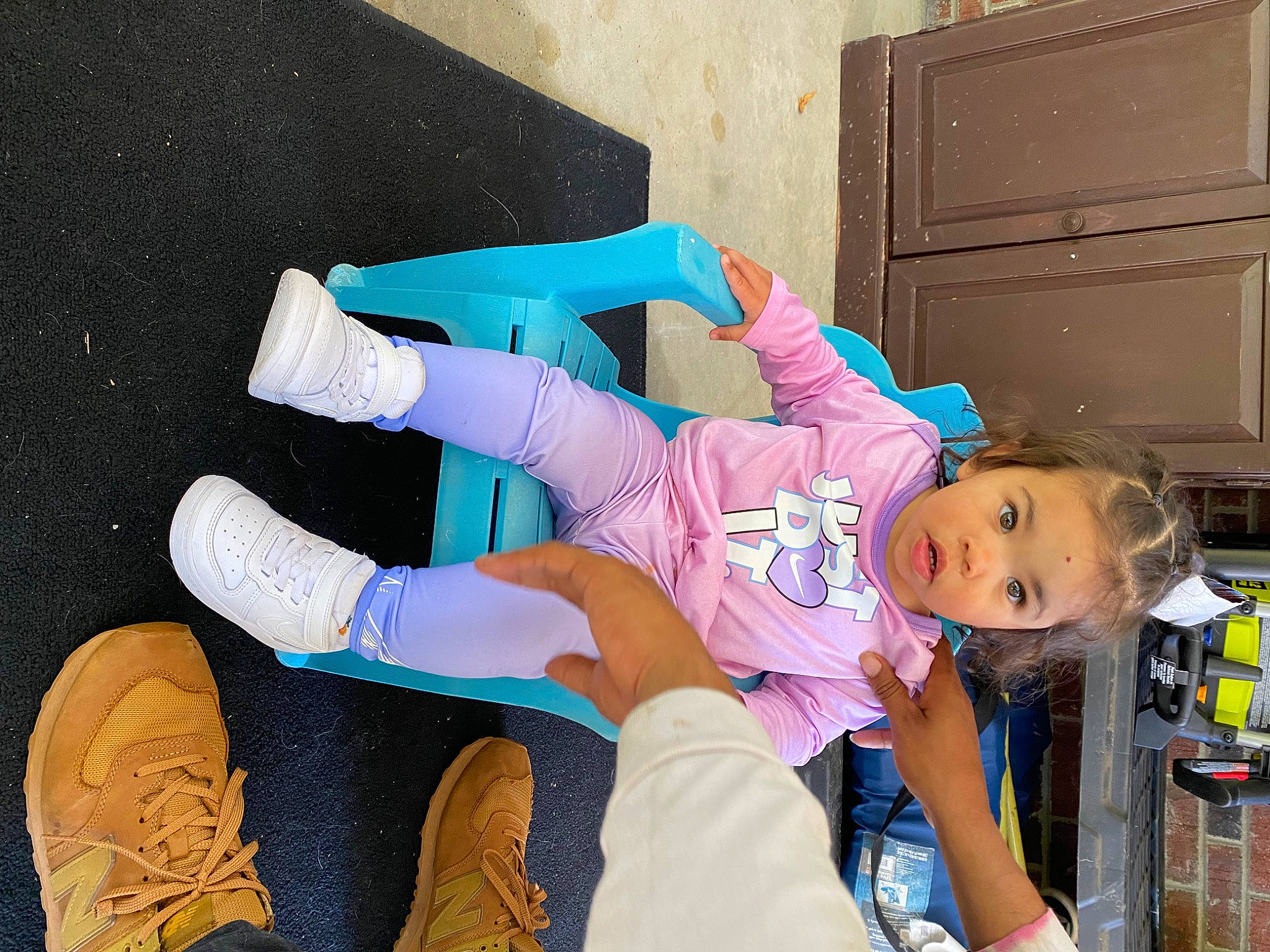 Avery is registered to the contest to win money with this photo: cool, denim, electric_blue, foot, fun, hand, human_leg, jeans, knee, leg, leisure, person, pink, shoe, sitting, sneakers, sock, sportswear, surprise, thigh