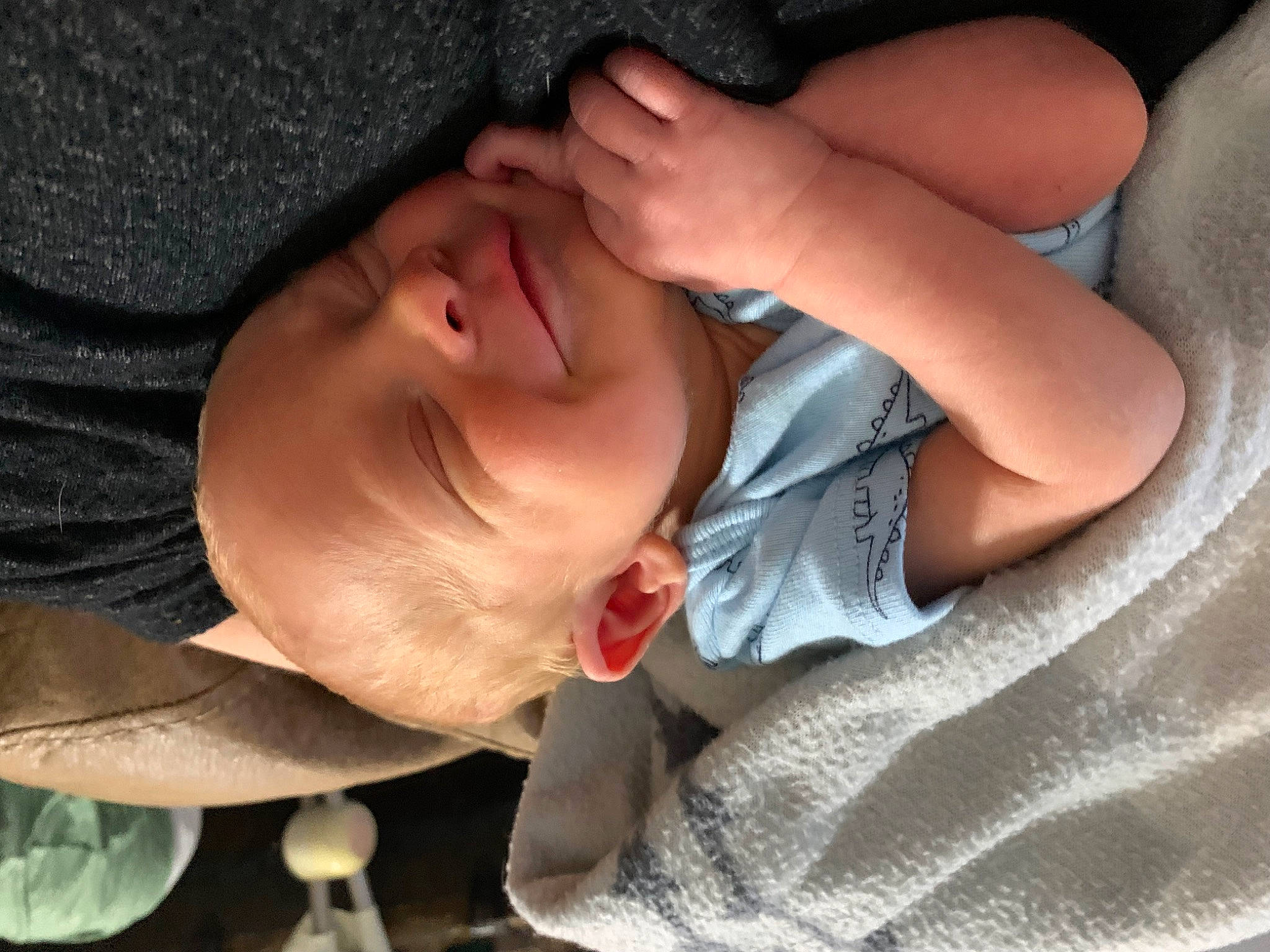 Chevy is registered to the contest to win money with this photo: arm, baby, cheek, comfort, elbow, eye, eyelash, finger, gesture, hand, happy, head, human_body, jaw, mouth, neck, nose, person, skin, smile