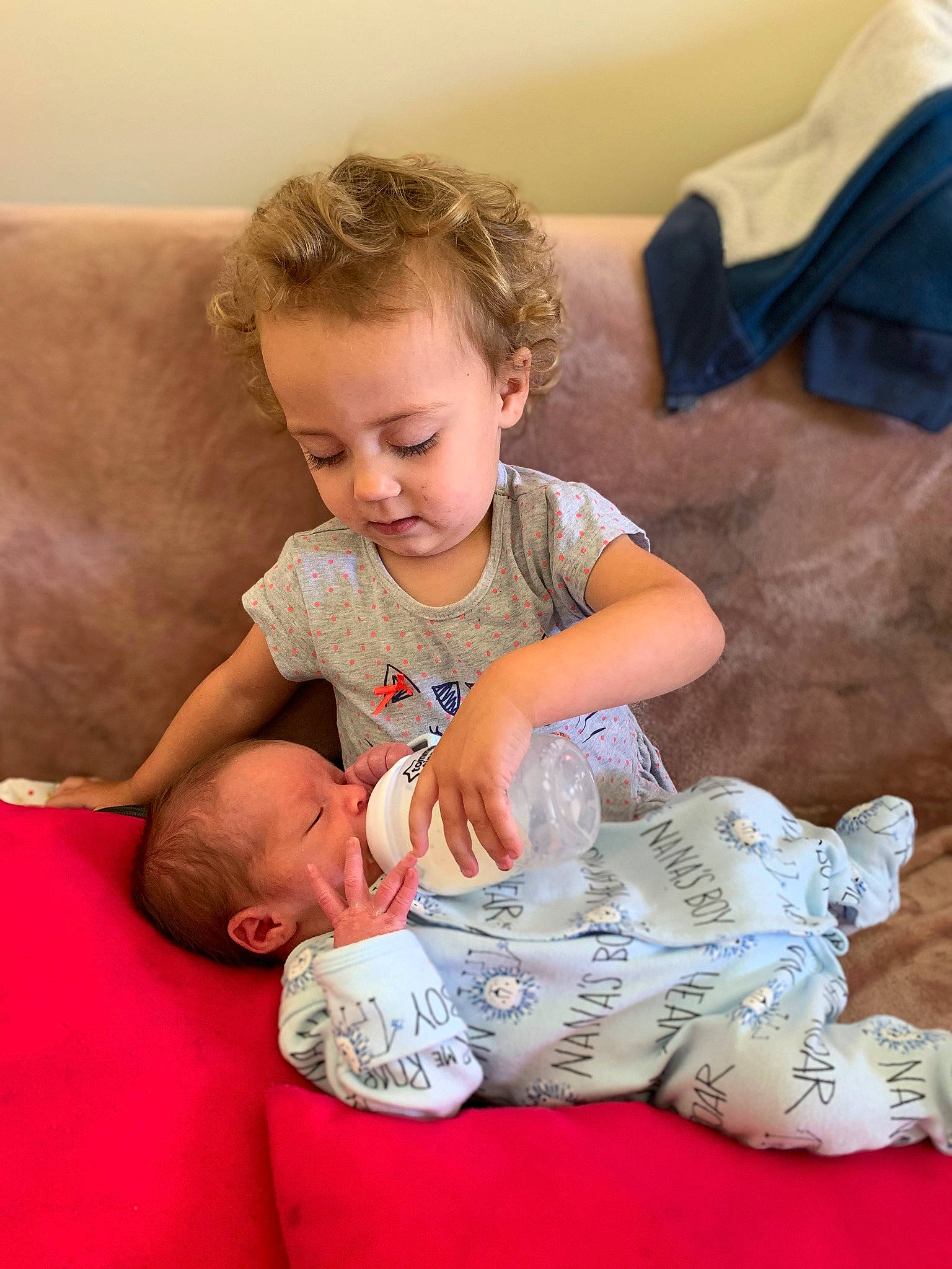 Khyson joined the competition — help win amazing prizes! baby, birth, child, comfort, leg, person, play, sibling, sitting, toddler