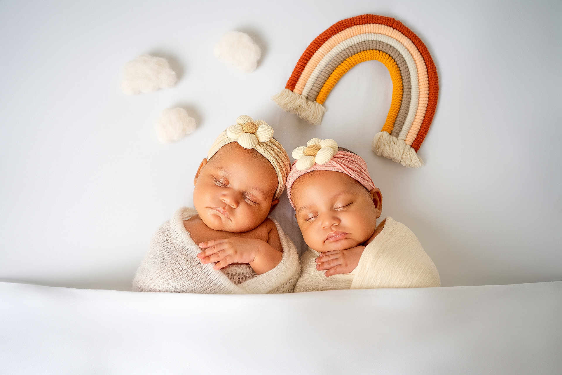 Amaya And Ariana