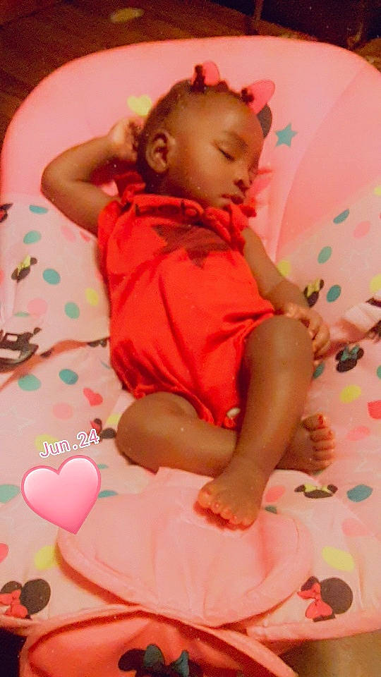 Noel is registered to the contest to win money with this photo: baby, bedtime, cheek, child, finger, person, pink, skin, toddler