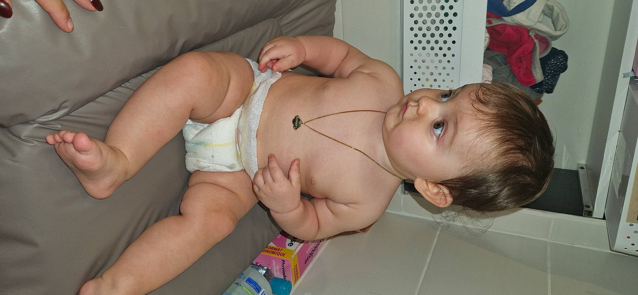 Néllya a rejoint le concours — aidez-le/la à gagner de superbes lots ! abdomen, baby, cheek, chest, child, comfort, diaper, eyelash, finger, happy, joint, leg, mouth, nail, person, skin, stomach, thigh, thumb, toddler