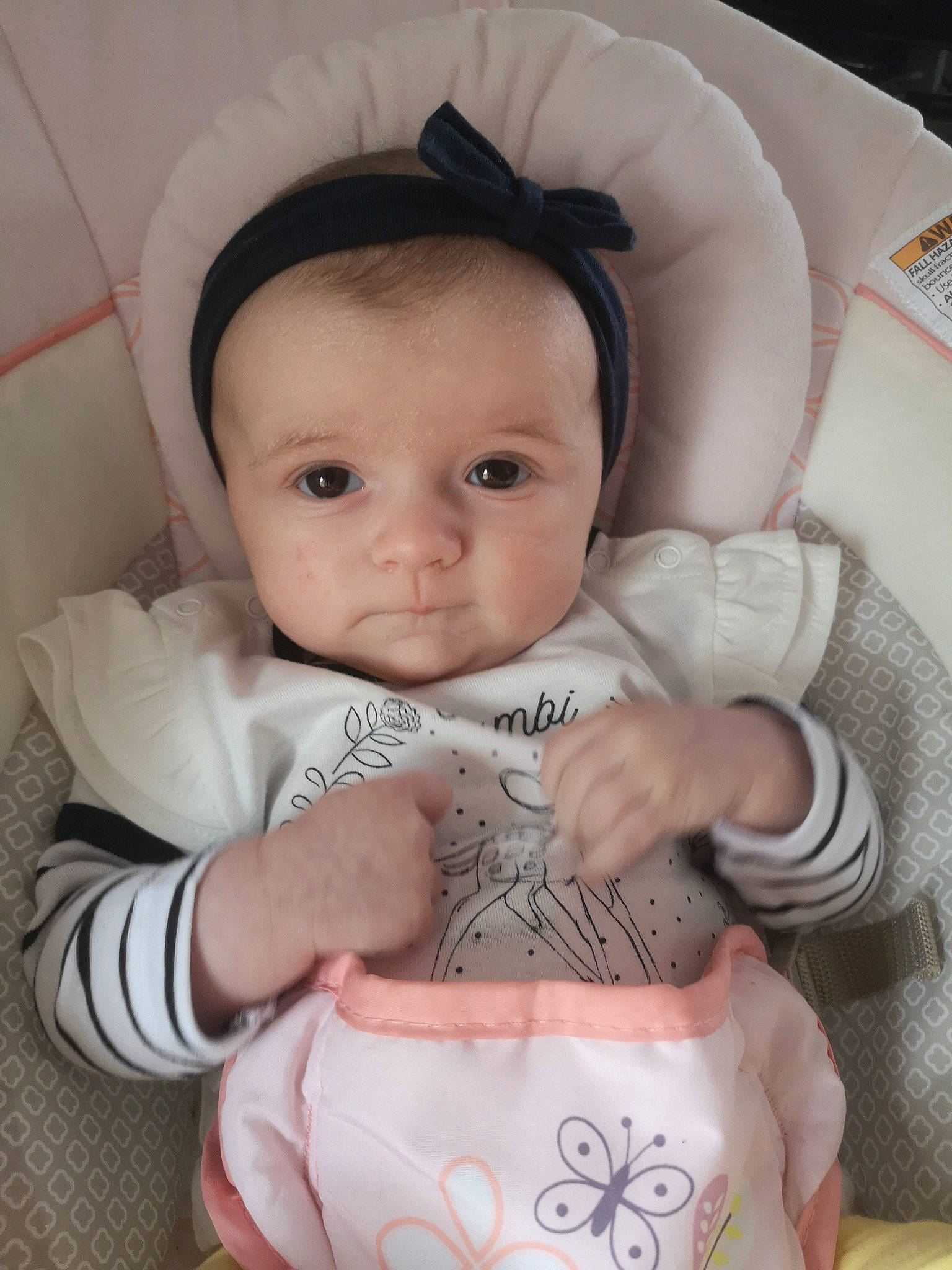 Elza a rejoint le concours — aidez-le/la à gagner de superbes lots ! baby, baby_products, baby_toddler_clothing, cheek, child, forehead, head, person, skin, toddler