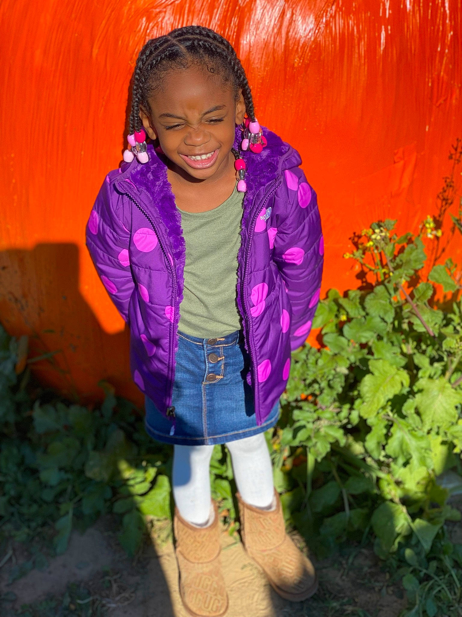 Janei is registered to the contest to win money with this photo: cool, electric_blue, eye, face, flower, footwear, fun, grass, hair, happy, head, human_body, jacket, joy, magenta, people_in_nature, person, pink, plant, sleeve