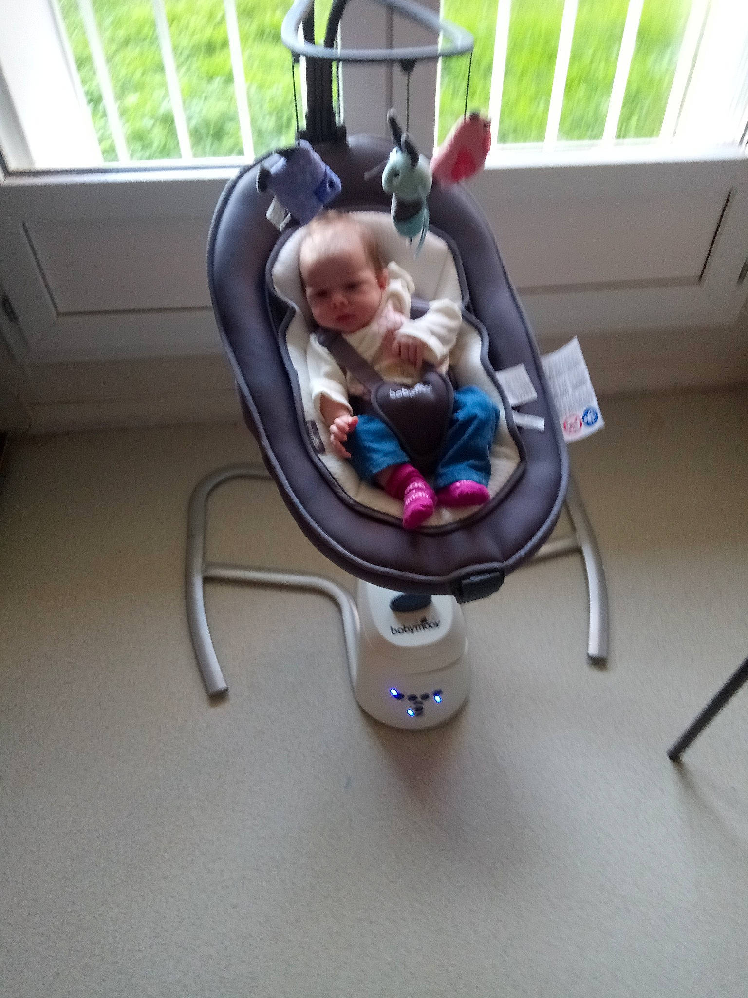 Heloise a rejoint le concours — aidez-le/la à gagner de superbes lots ! baby, baby_carriage, baby_products, chair, child, comfort, fun, outdoor_play_equipment, person, play, product, swing, toddler