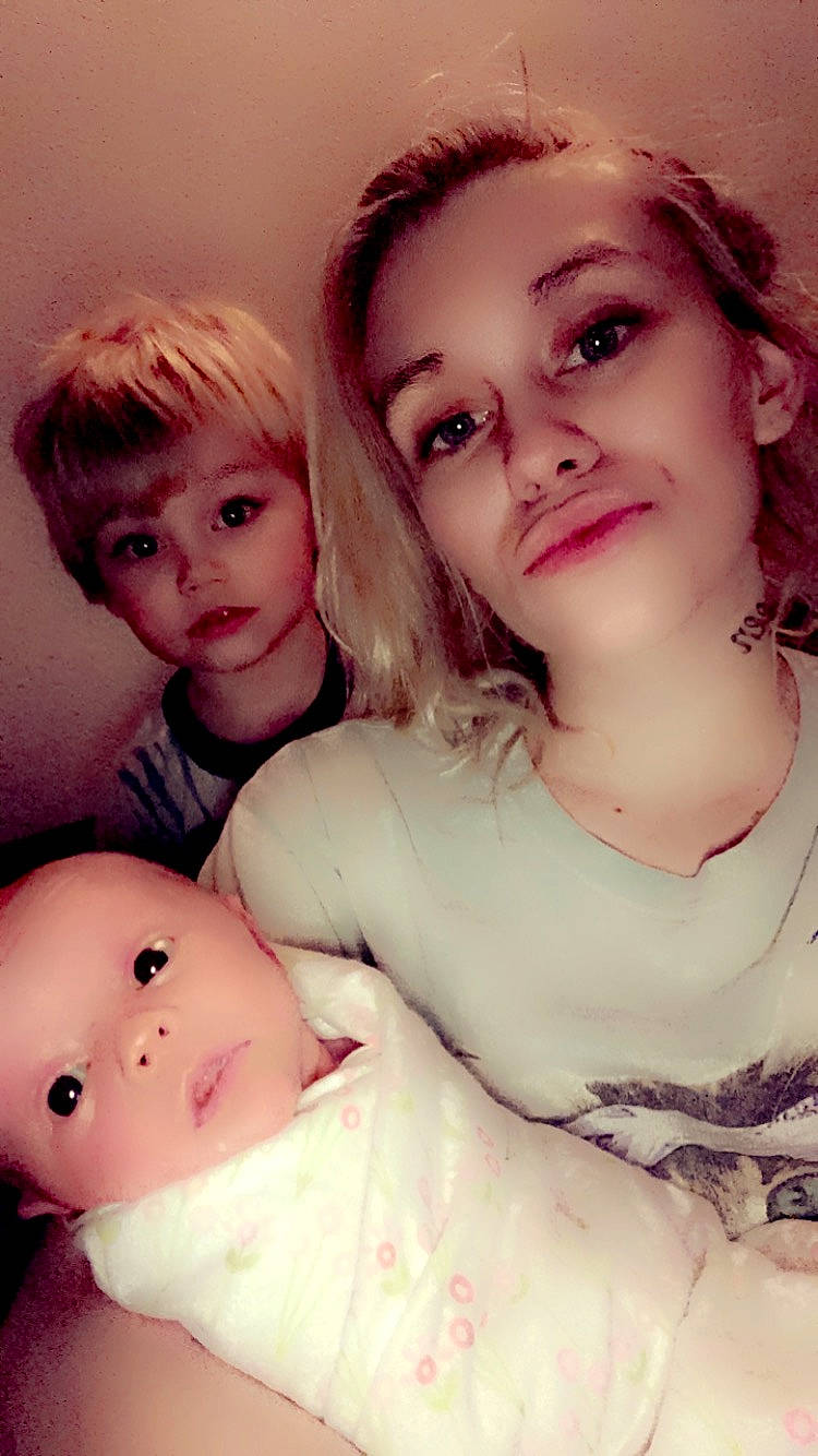 Xavier is registered to the contest to win money with this photo: blond, brown_hair, cheek, child, chin, eye, eyebrow, eyelash, face, fun, gesture, hair, happy, head, iris, lip, nose, person, pink, skin