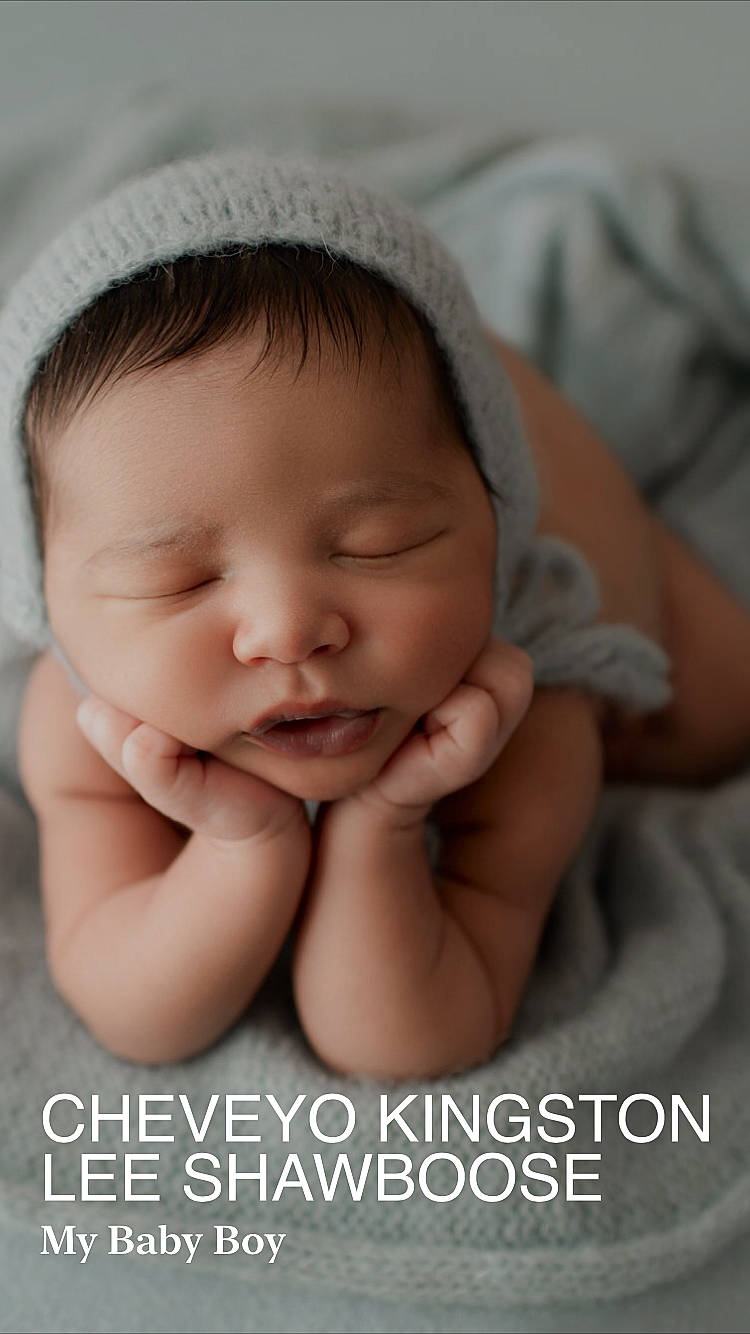 Cheveyo is registered to the contest to win money with this photo: baby, baby_making_funny_faces, cheek, child, chin, close_up, face, facial_expression, finger, forehead, hand, head, lip, mouth, nose, person, photograph, skin, sleep, smile