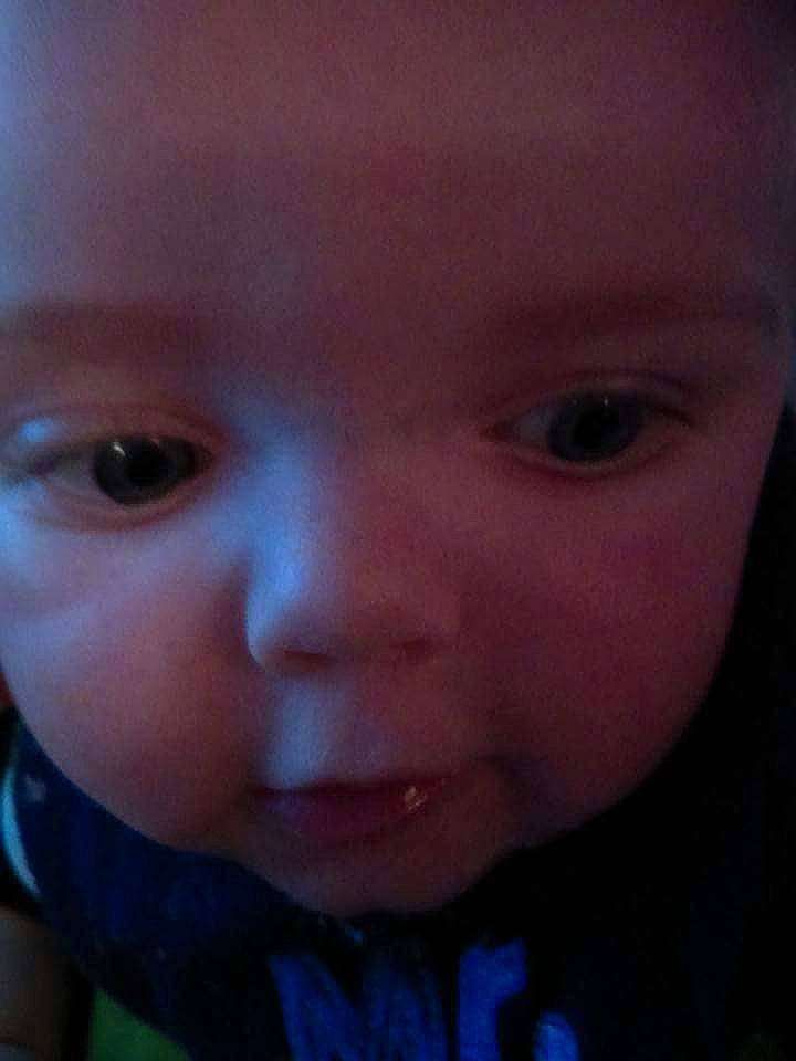 Cylus is registered to the contest to win money with this photo: baby, beauty, blue, cheek, child, chin, close_up, eye, eyebrow, face, facial_expression, forehead, head, lip, mouth, nose, person, skin, sky, smile