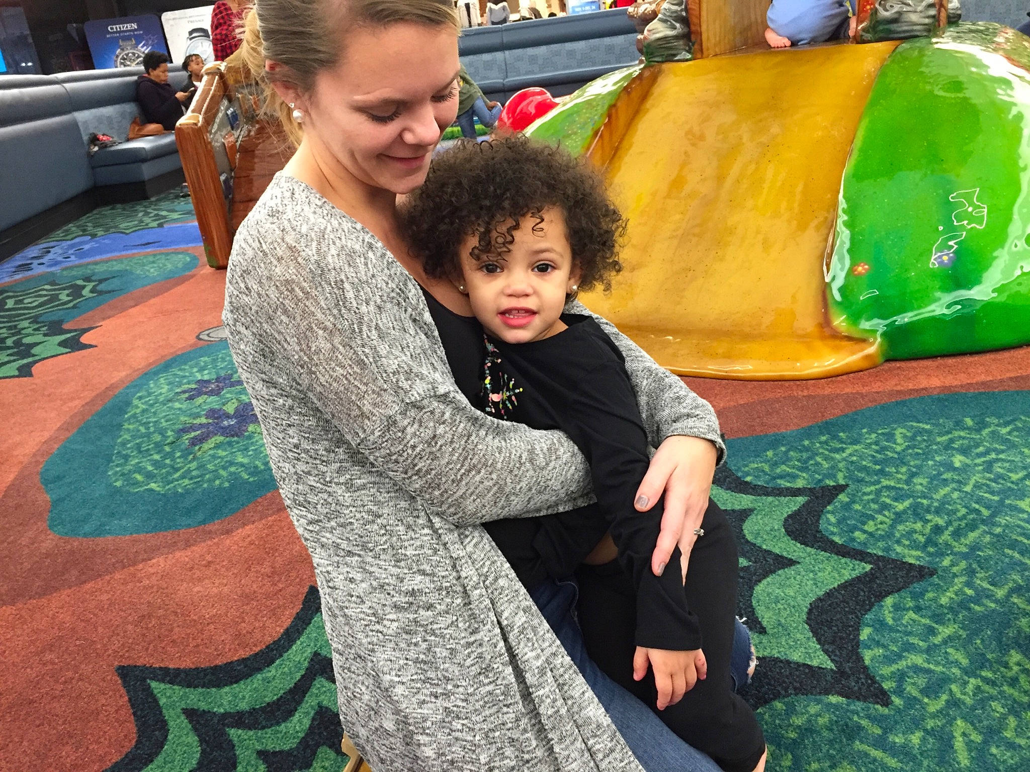 Kaya is registered to the contest to win money with this photo: child, fun, green, leisure, person, play, recreation, smile, toddler, vacation, world