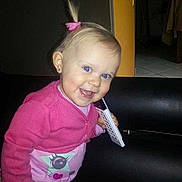 Elyah participe au concours pour gagner de l'argent avec cette photo :