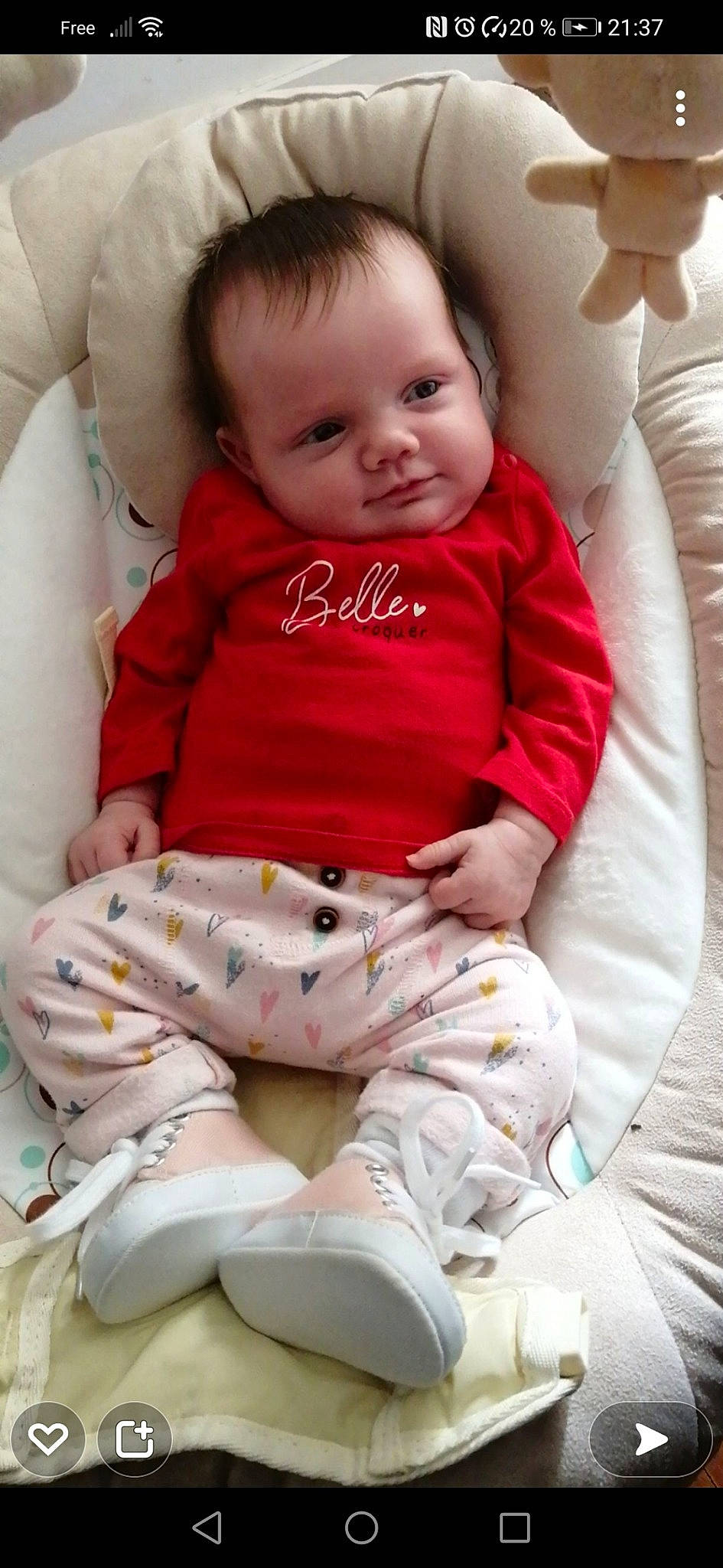 Théa a rejoint le concours — aidez-le/la à gagner de superbes lots ! baby, baby_toddler_clothing, beauty, cheek, child, comfort, eye, happy, head, linens, lip, people, person, pink, skin, sleeve, smile, stomach, textile, toddler