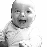 Islem a rejoint le concours — aidez-le/la à gagner de superbes lots ! baby, black_and_white, child, closeup, clothing, cute, expression, face, hand, happy, infant, joyful, monochrome, person, portrait, skin, smiling, soft, warm, young