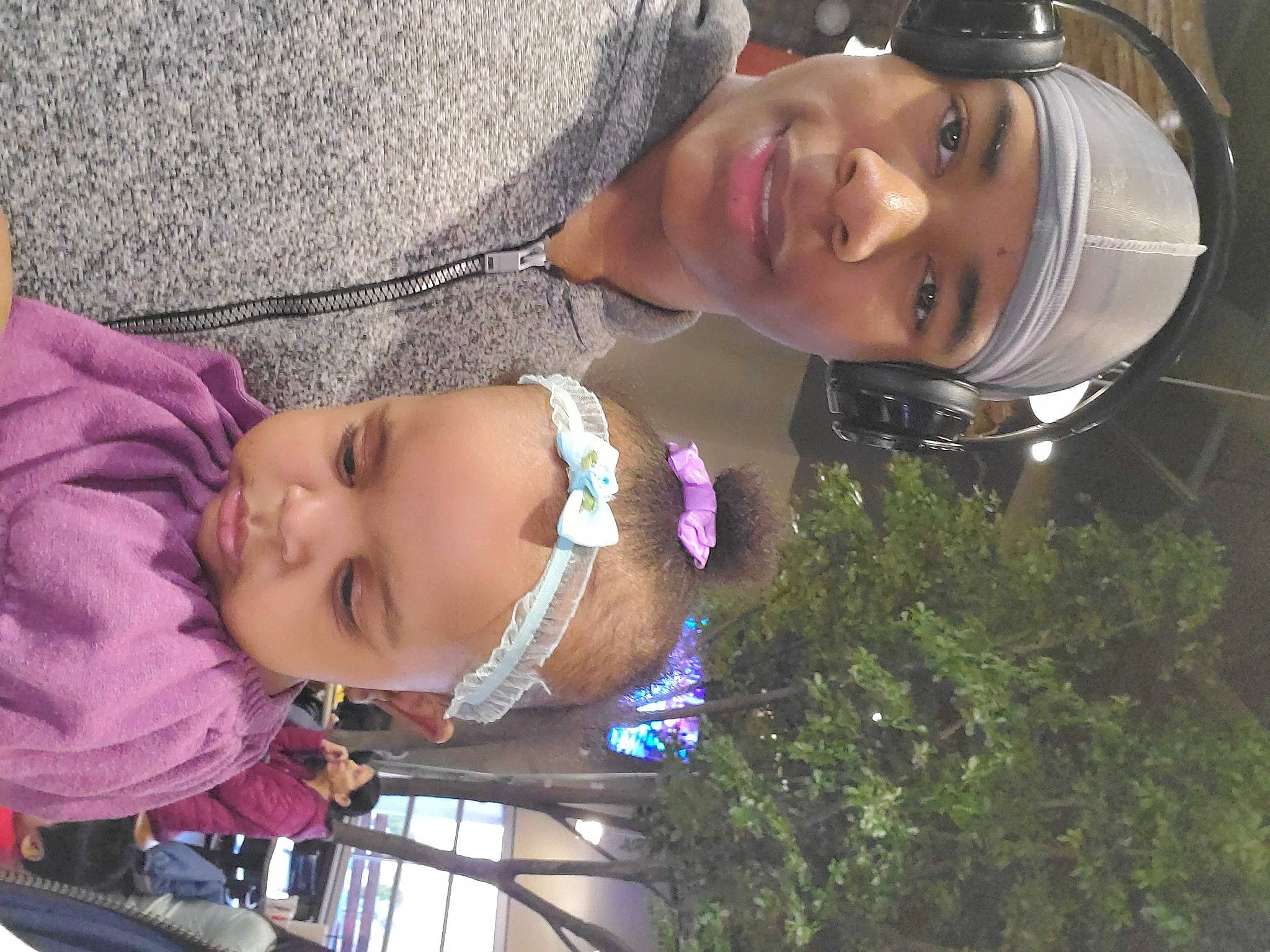 Kyree is registered to the contest to win money with this photo: baby, child, head, headgear, headwear, person, smile, toddler
