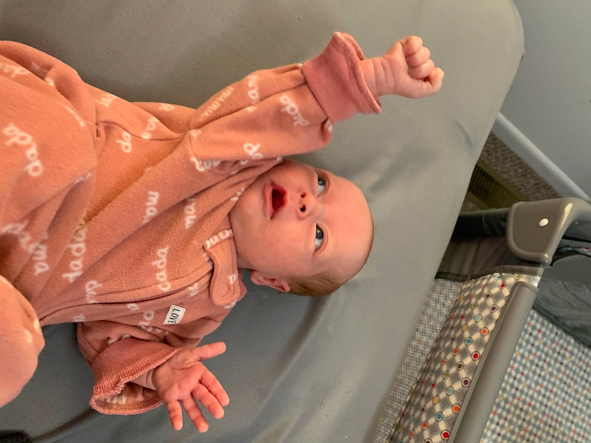 Ariel is registered to the contest to win money with this photo: baby, birth, child, ear, finger, flesh, hand, head, mouth, muscle, neck, person, skin