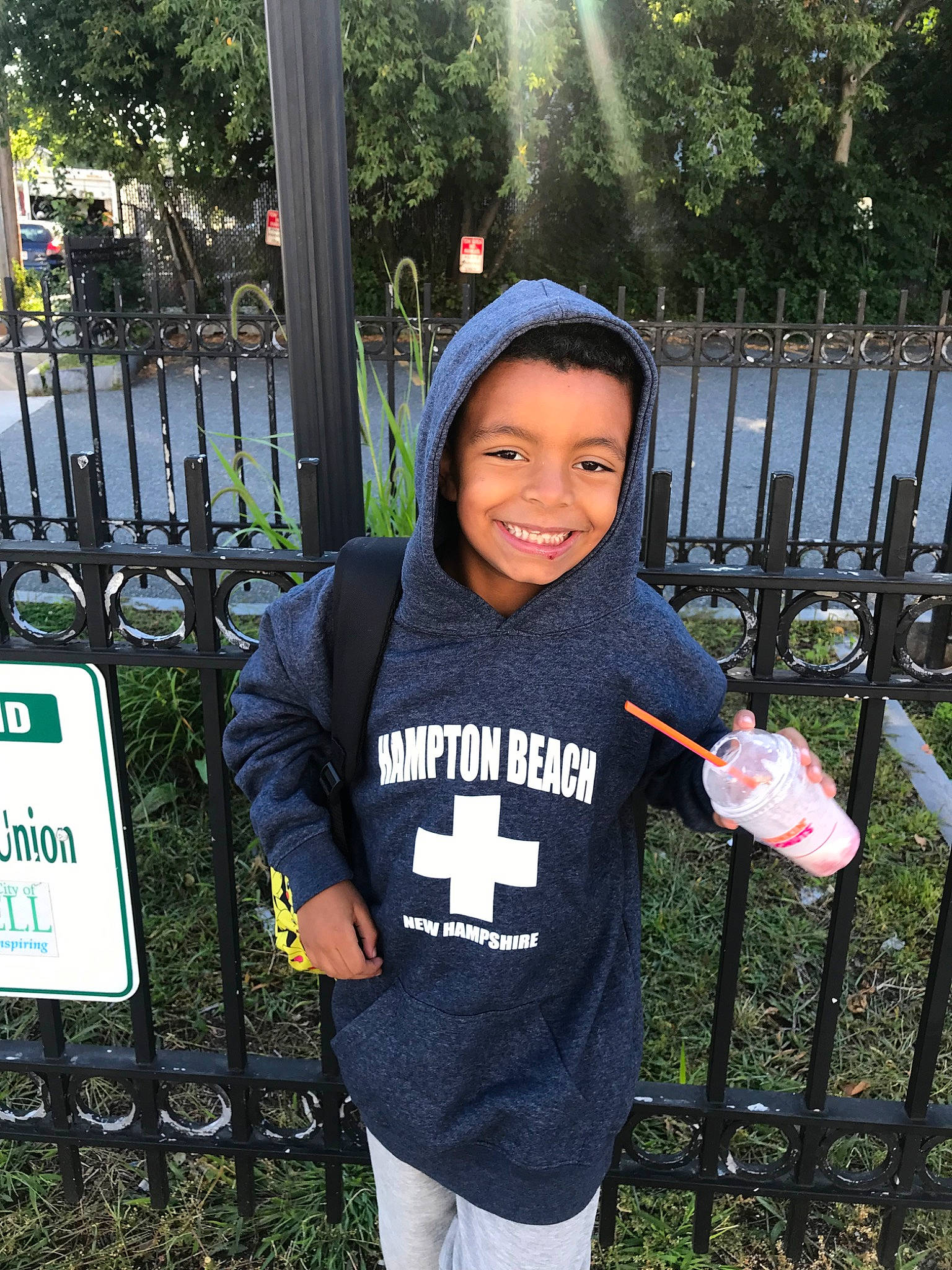 Ky-mani is registered to the contest to win money with this photo: child, garden, grass, jacket, joy, outerwear, park, people, person, plant, recreation, t_shirt, top, tourism, tree, vacation