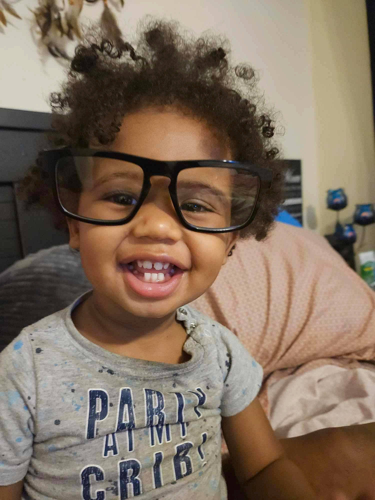 Landen is registered to the contest to win money with this photo: blue, cheek, chin, ear, eye, eyebrow, eyewear, face, facial_expression, forehead, glasses, human, lip, mouth, neck, nose, organ, person, skin, smile