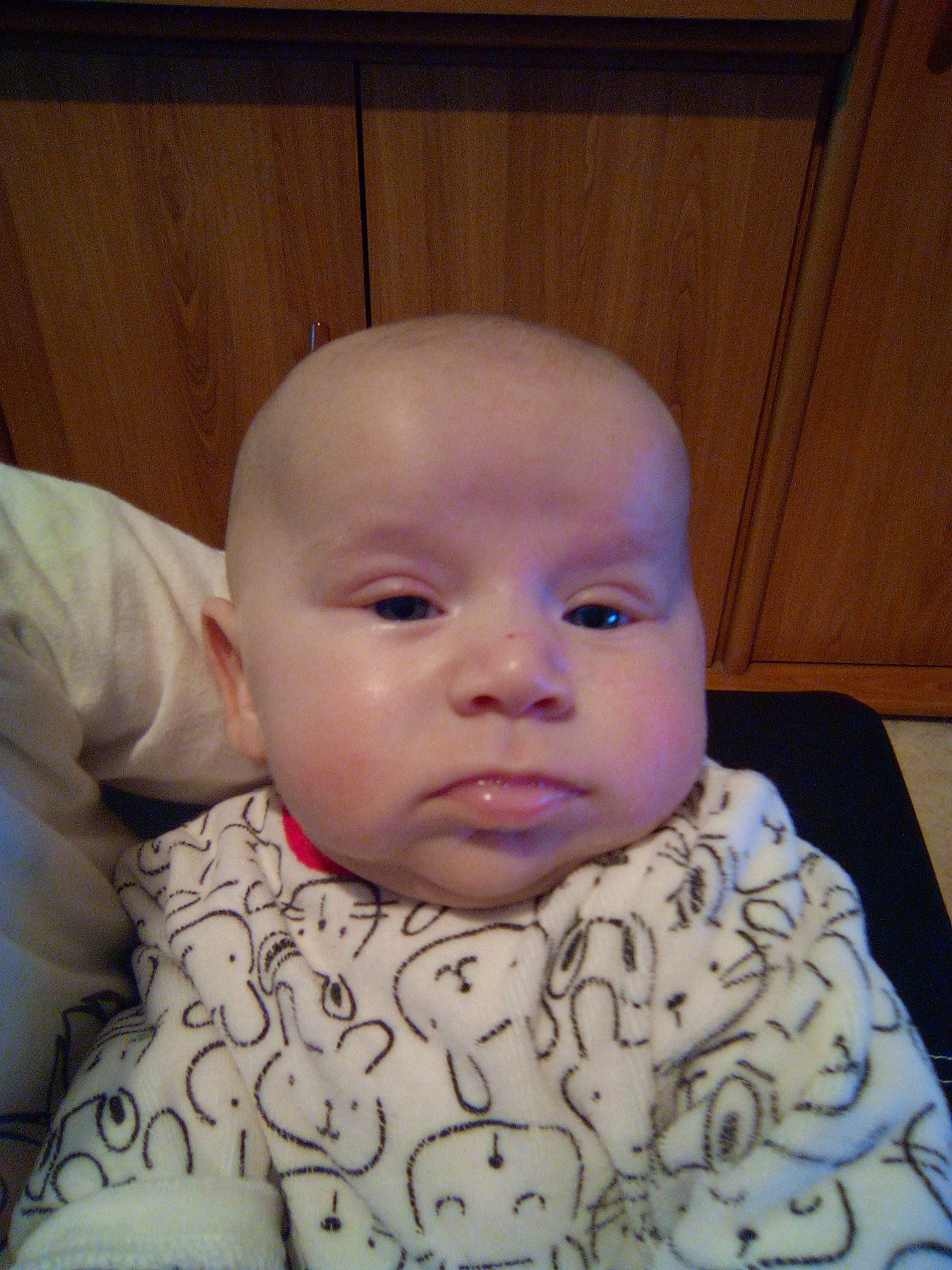 Jonas a rejoint le concours — aidez-le/la à gagner de superbes lots ! baby, cheek, child, chin, eye, face, forehead, head, lip, mouth, nose, person, skin, toddler