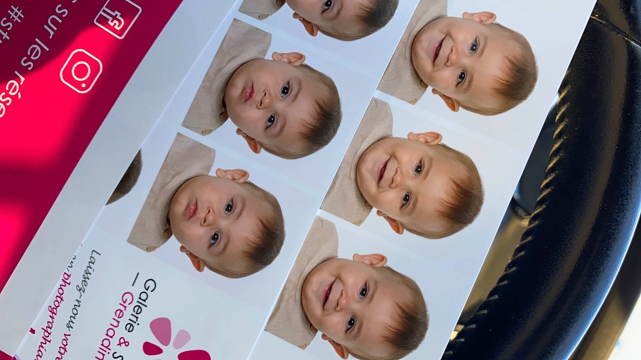 Ishâq a rejoint le concours — aidez-le/la à gagner de superbes lots ! baby, cheek, chin, eye, eyebrow, face, facial_expression, happy, head, human, joy, mammal, mouth, nose, person, photograph, product, red, skin, smile