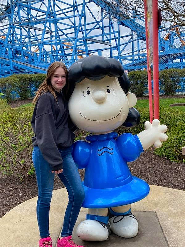 Allaura is registered to the contest to win money with this photo: blue, child, electric_blue, eye, fictional_character, fun, happy, joy, leisure, mascot, people, person, plant, recreation, sky, smile, tourism, toy, travel, tree