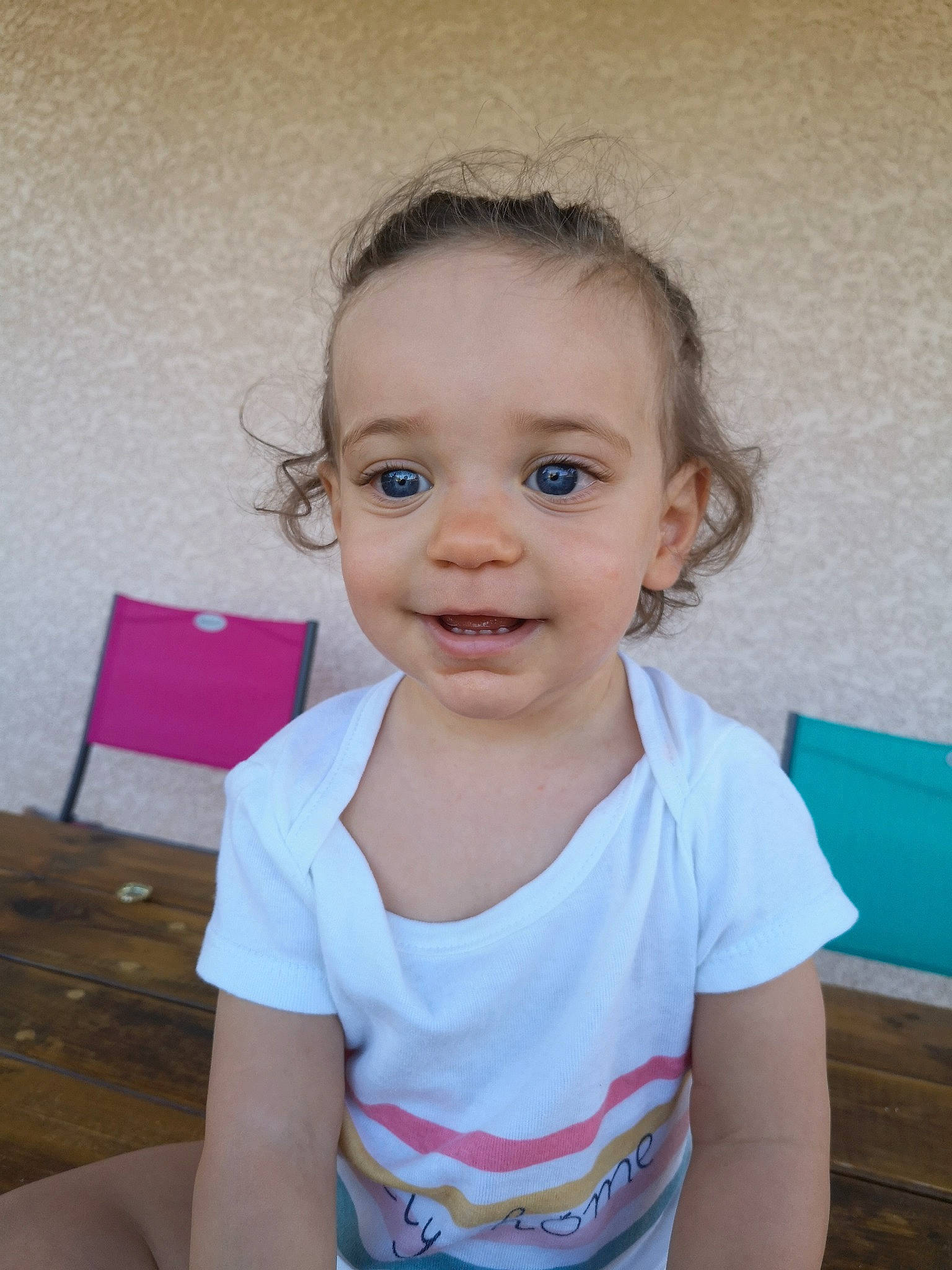 Andrea participe au concours pour gagner de l'argent avec cette photo : baby_toddler_clothing, cheek, child, chin, electric_blue, eyebrow, eyelash, facial_expression, forehead, hairstyle, happy, iris, joy, lip, neck, nose, person, skin, sleeve, smile