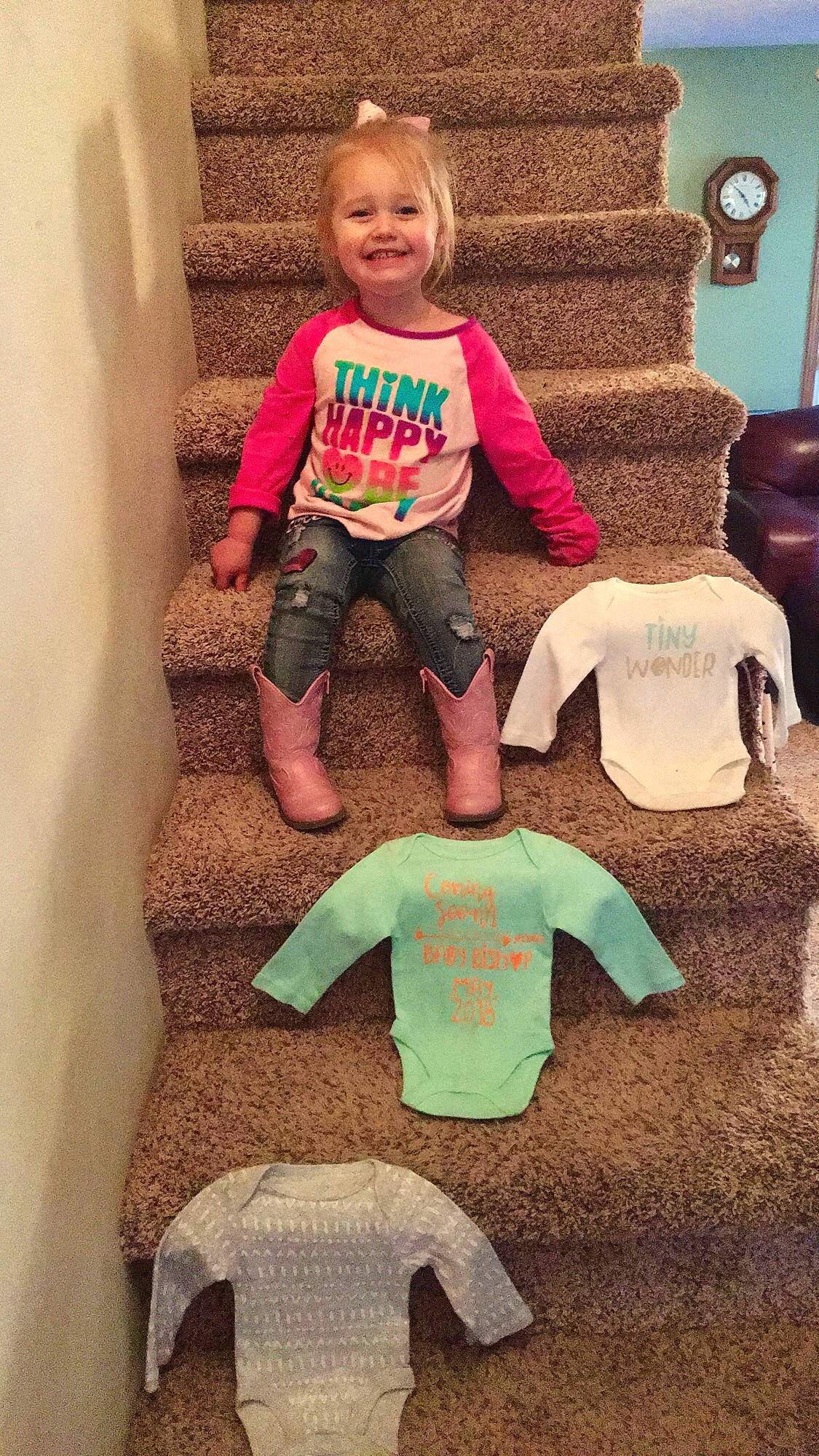 Chevelle is registered to the contest to win money with this photo: child, joy, person, play, toddler