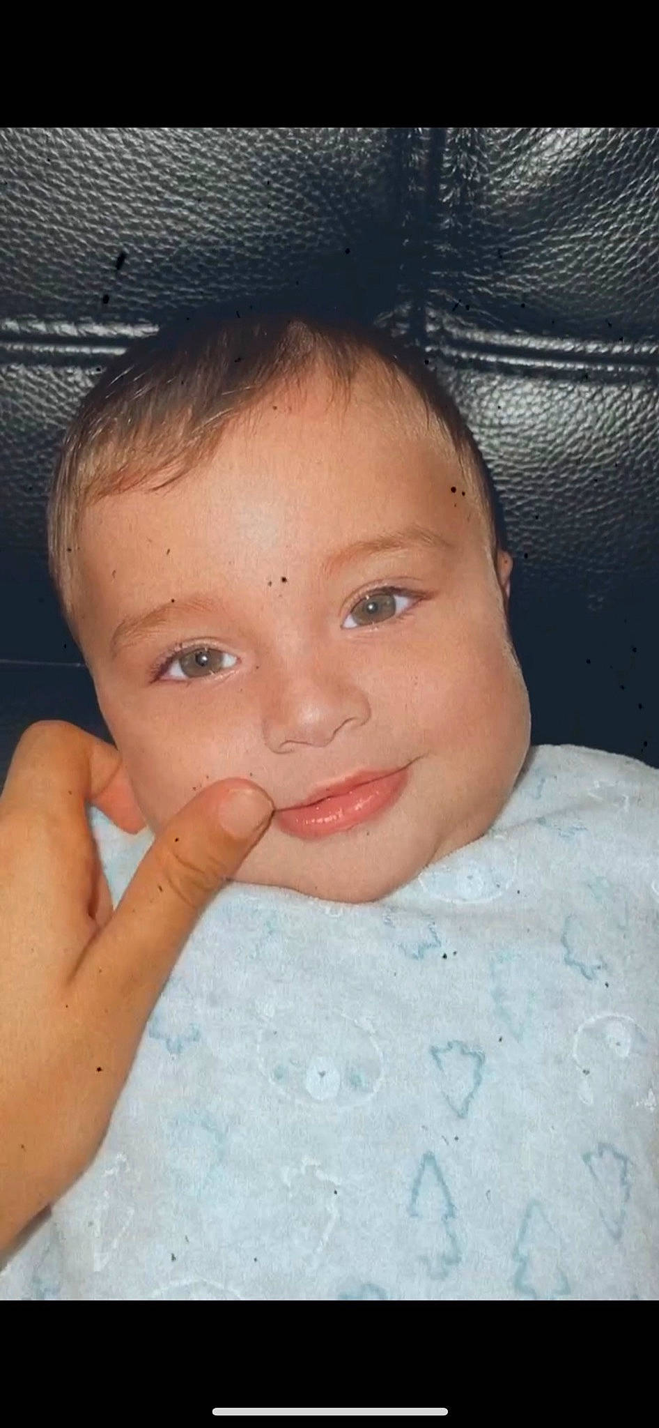 Nahil a rejoint le concours — aidez-le/la à gagner de superbes lots ! cheek, chin, ear, eye, eyebrow, eyelash, face, forehead, hair, hairstyle, head, iris, jaw, joy, lip, mouth, neck, nose, person, skin