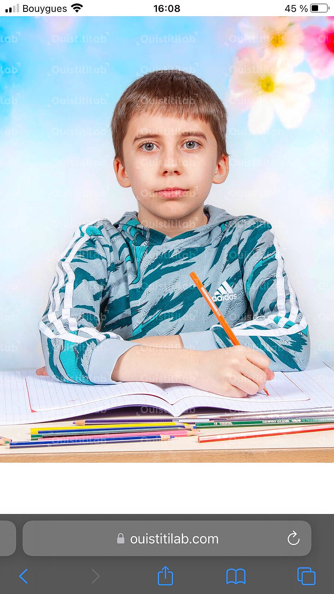Ethan participe au concours pour gagner de l'argent avec cette photo : advertising, child, collar, dress_shirt, electric_blue, eye, flash_photography, flower, font, fun, happy, illustration, person, petal, portrait, portrait_photography, room, sitting, sleeve, t_shirt