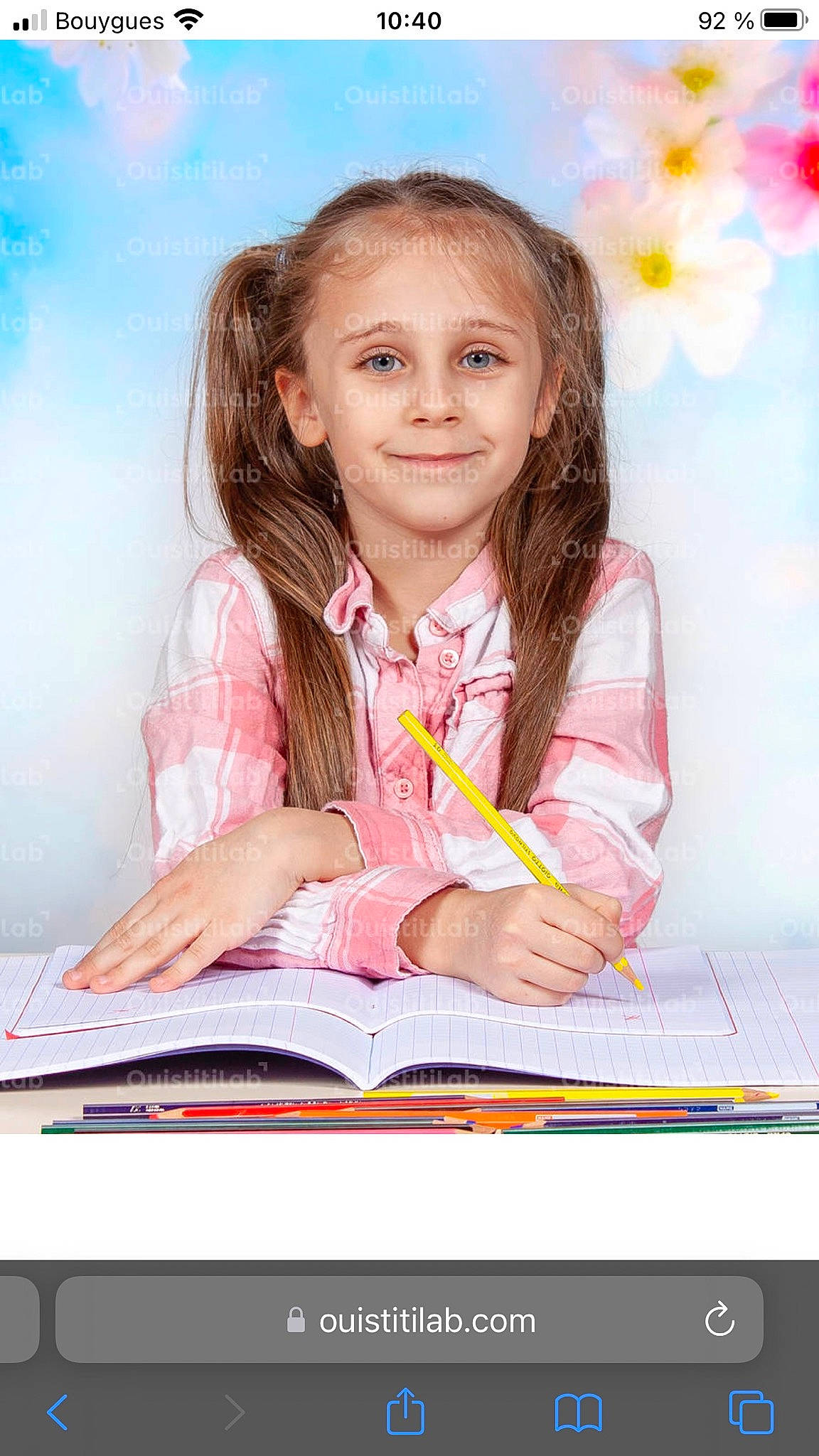 Kaylina a rejoint le concours — aidez-le/la à gagner de superbes lots ! balloon, child, event, fun, gadget, happy, joy, learning, leisure, person, play, portrait_photography, recreation, room, screenshot, smile, toddler