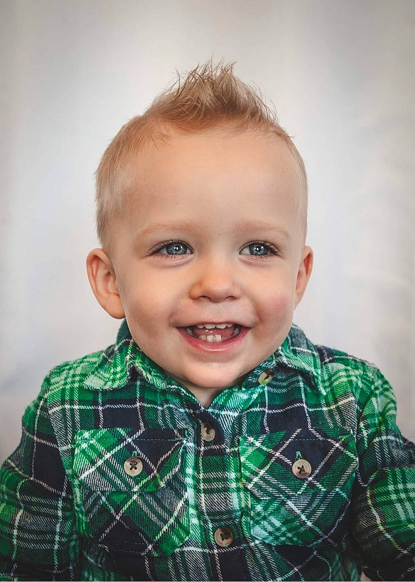 Talon is registered to the contest to win money with this photo: cheek, chin, clothing, collar, cool, dress_shirt, face, facial_expression, flash_photography, fun, hair, hairstyle, happy, joy, nose, people, person, plaid, sleeve, smile