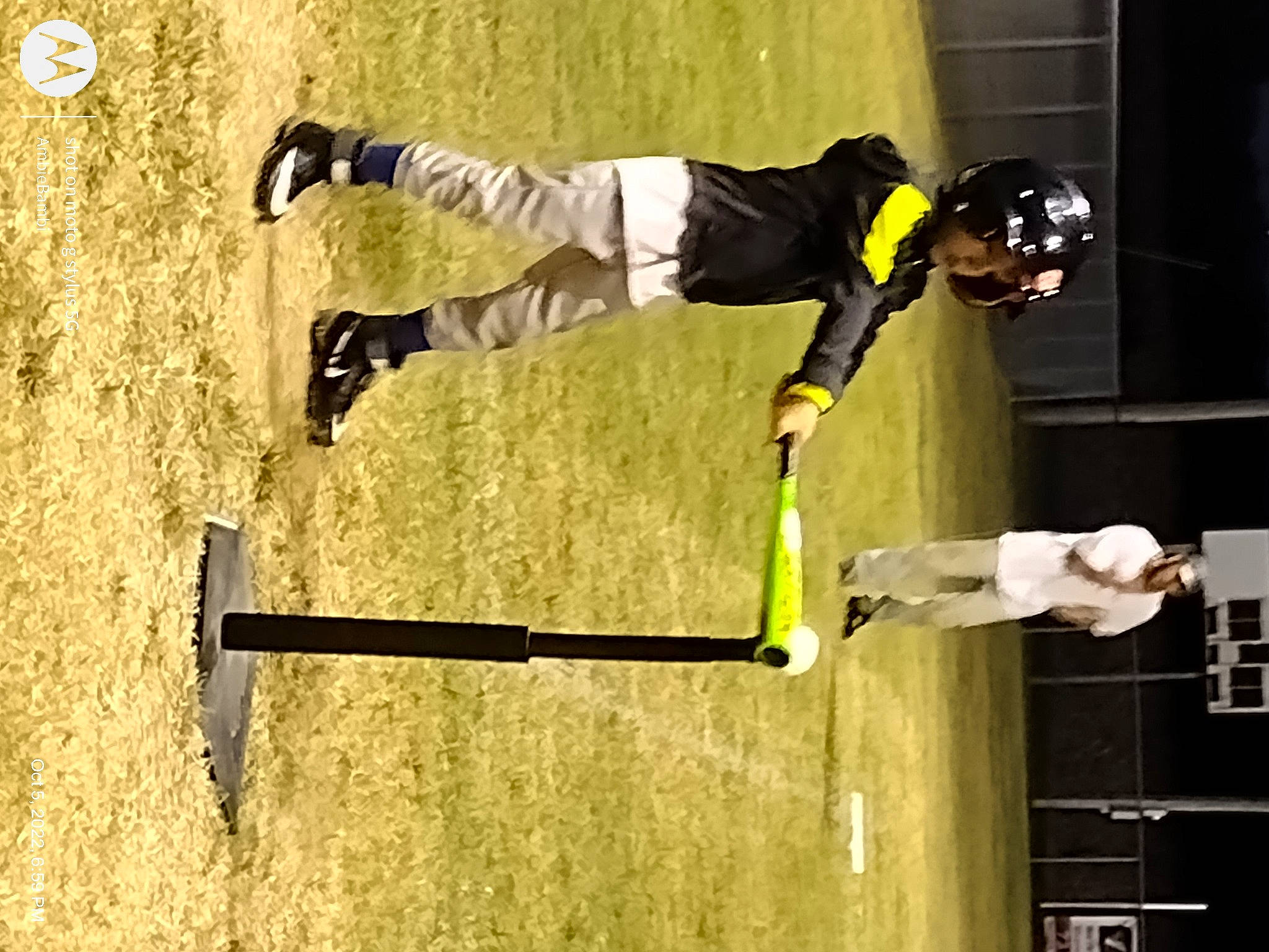 James is registered to the contest to win money with this photo: baseball_equipment, baseball_player, batting_glove, boot, college_baseball, college_softball, competition_event, extreme_sport, hat, helmet, knee, outdoor_shoe, person, player, recreation, sports, sports_equipment, sports_gear, sports_uniform, team_sport