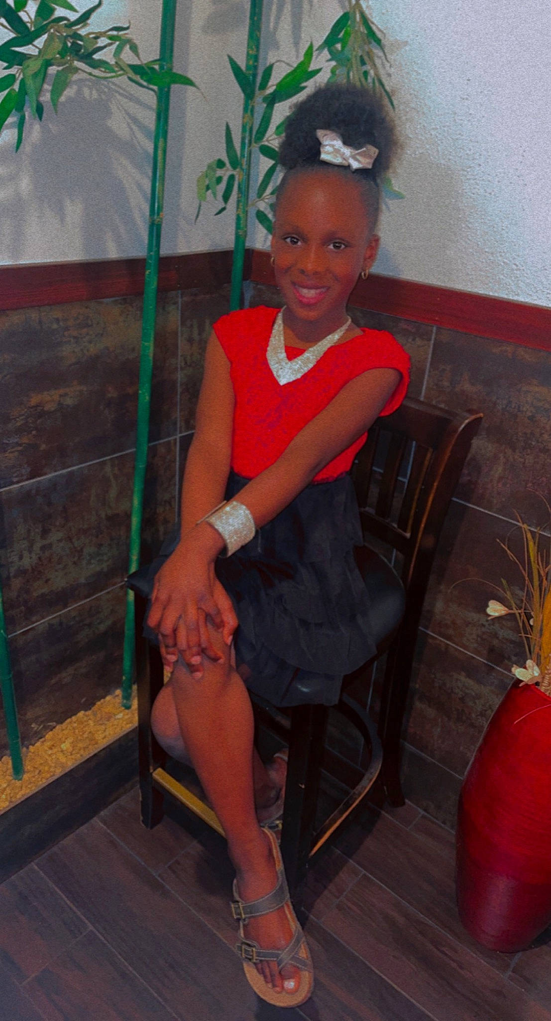 Camille joined the competition — help win amazing prizes! calabaza, chair, event, eyewear, flip_flops, foot, fun, hair, human_leg, jewellery, joint, joy, knee, necklace, person, pumpkin, room, sandal, sitting, smile