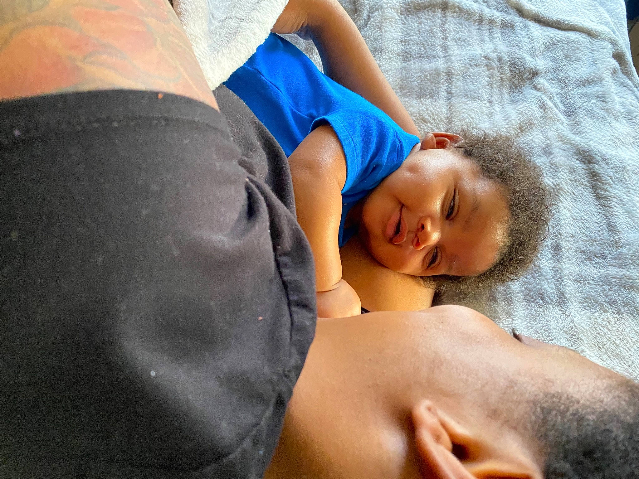 Keanu joined the competition — help win amazing prizes! abdomen, chest, comfort, elbow, electric_blue, finger, gesture, happy, head, human_body, human_leg, joint, knee, mouth, muscle, neck, person, shoulder, thigh, toddler