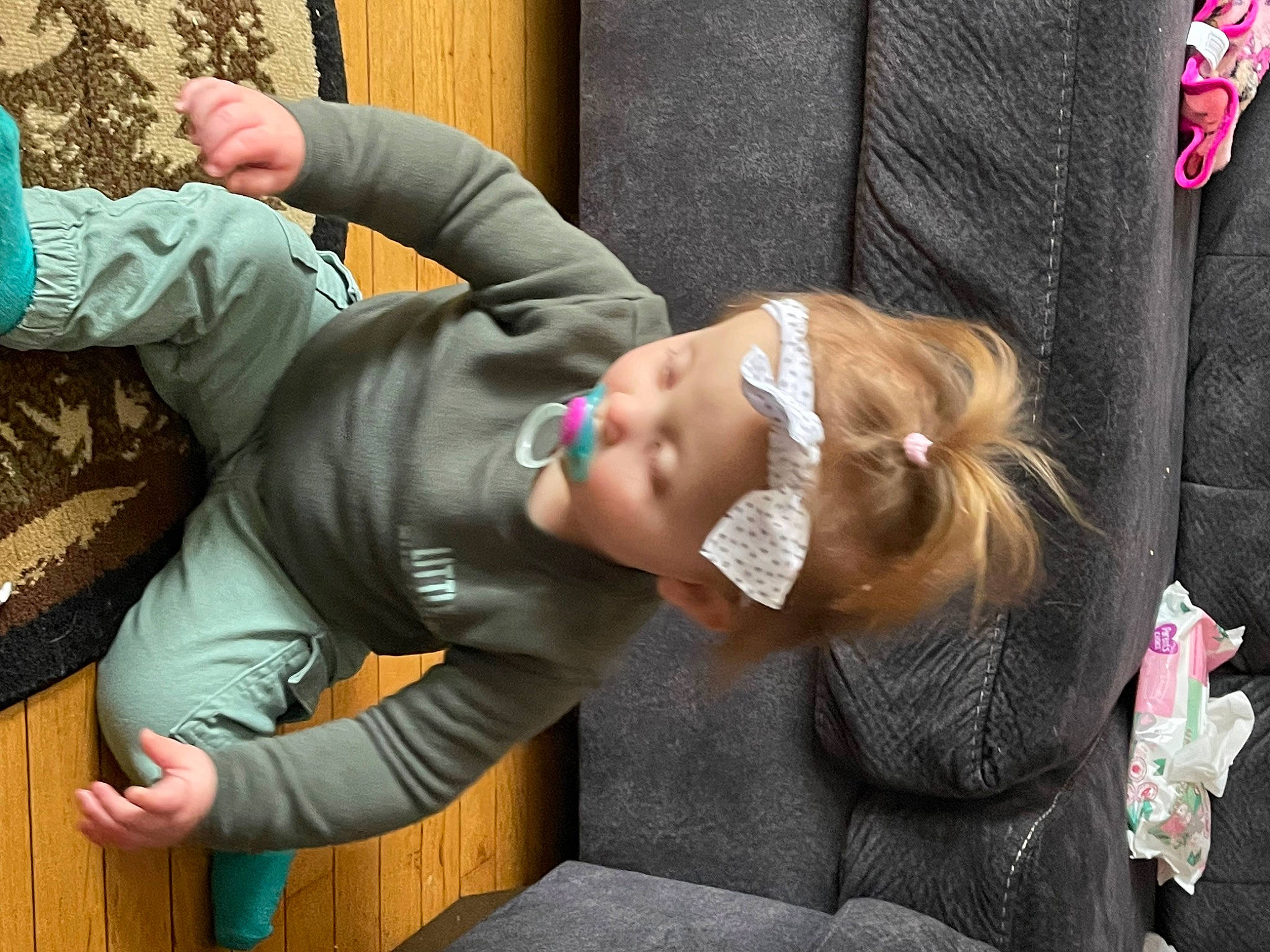 Layla is registered to the contest to win money with this photo: audio_equipment, blond, child, cool, denim, eyewear, fashion_accessory, fun, hairstyle, happy, human, human_leg, joint, leisure, person, sitting, suit, sunglasses, textile, thigh