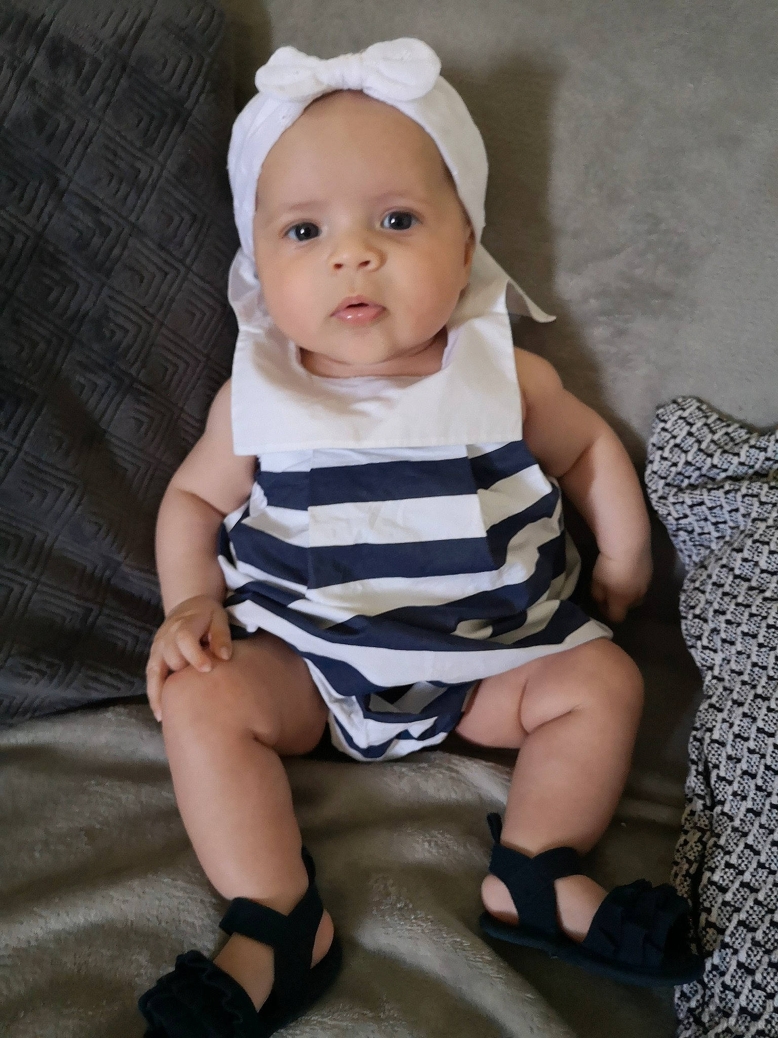 Naya participe au concours pour gagner de l'argent avec cette photo : baby, baby_products, baby_toddler_clothing, child, person, product, toddler