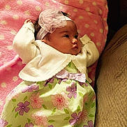 Leilani is registered to the contest to win money with this photo: