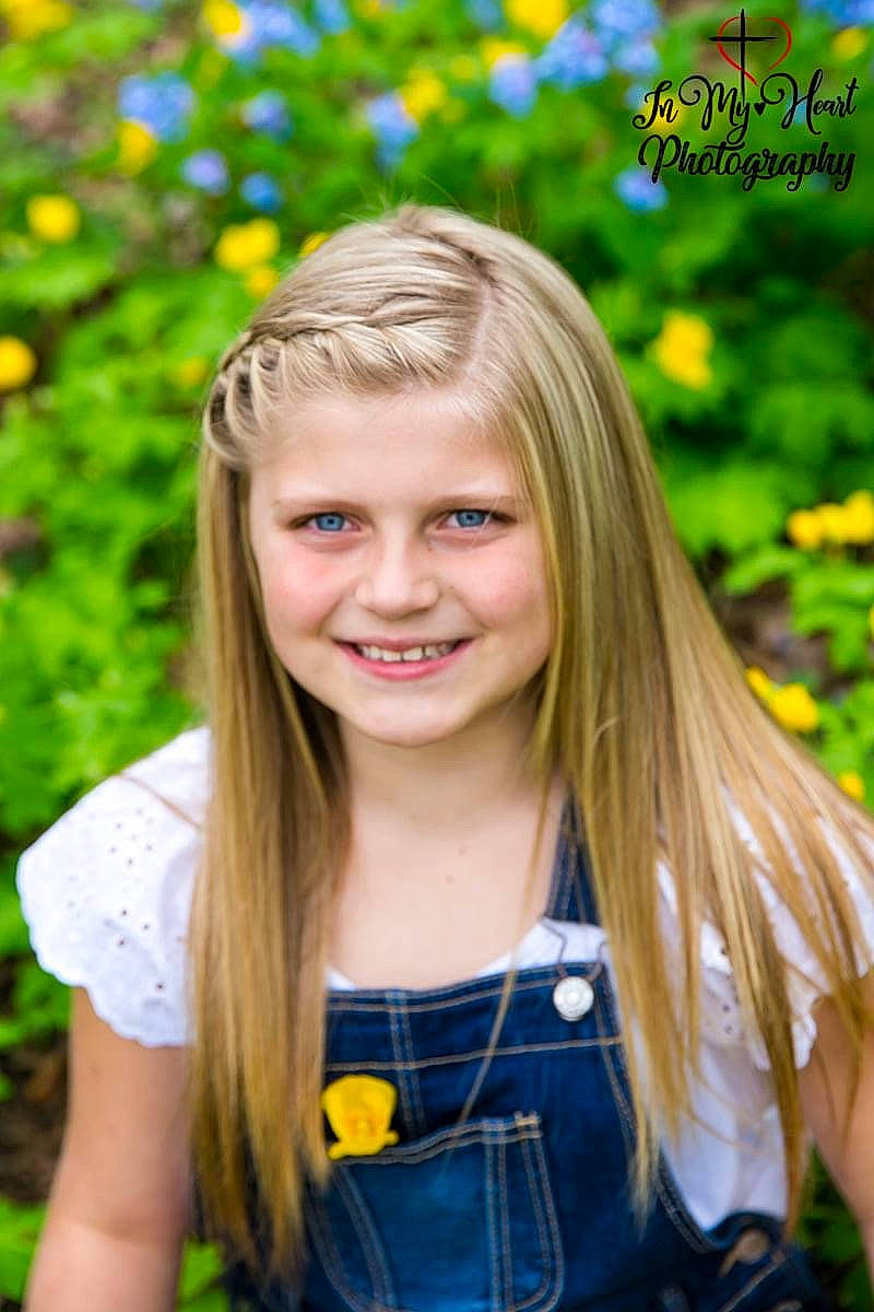 Kaylyn is registered to the contest to win money with this photo: beauty, blue, electric_blue, face, facial_expression, flash_photography, grass, hairstyle, happy, head, iris, joy, leaf, morning, people, people_in_nature, person, plant, smile, summer