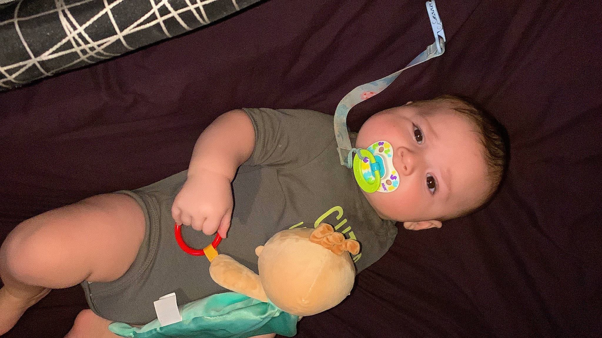 Atlas is registered to the contest to win money with this photo: abdomen, baby, baby_toddler_clothing, cheek, child, comfort, elbow, facial_expression, finger, fun, human_leg, joint, knee, leg, mouth, nail, person, skin, thigh, thumb