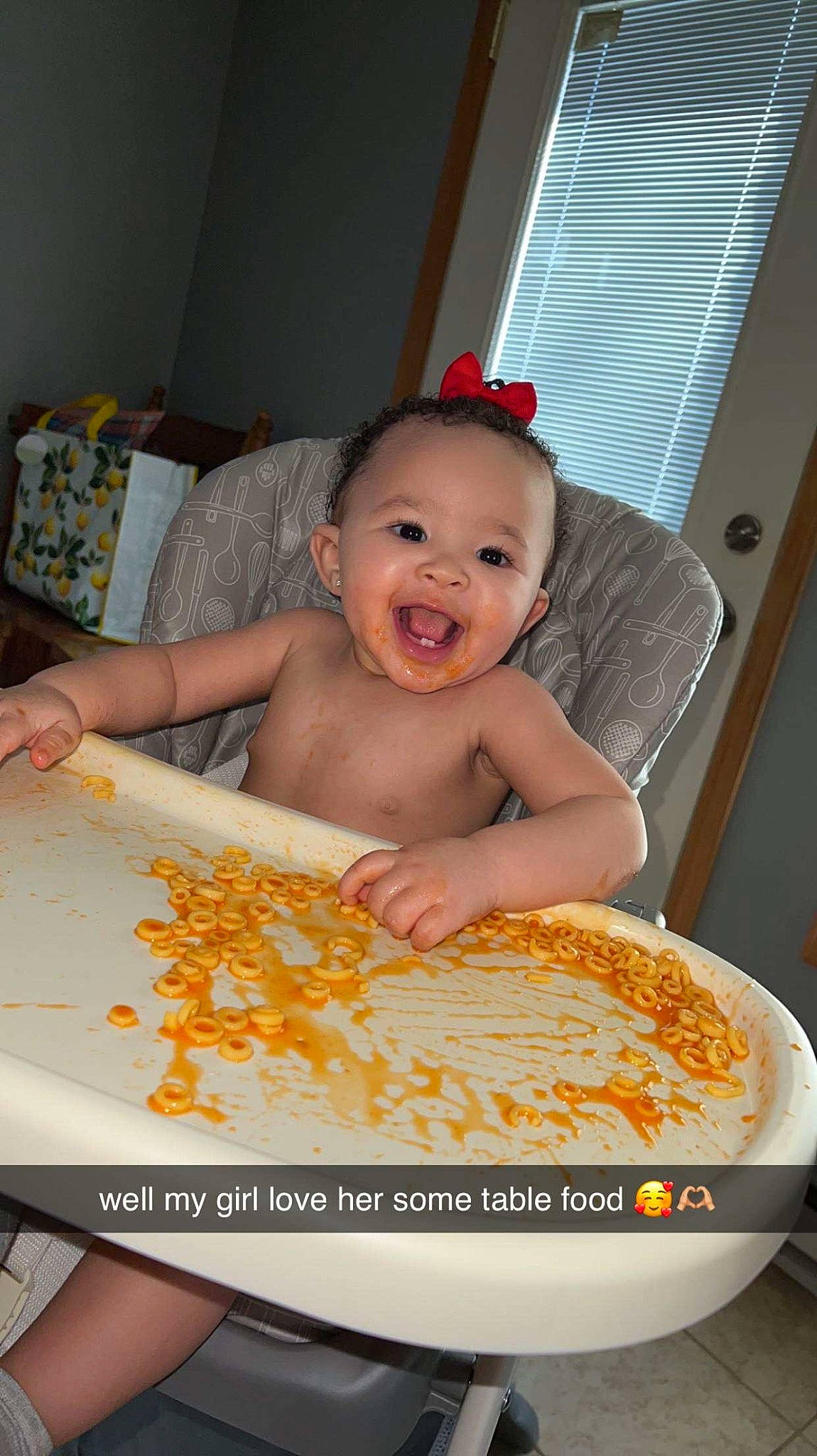 Kalayah is registered to the contest to win money with this photo: american_food, baby, baby_products, baby_safety, baby_toddler_clothing, child, comfort_food, cooking, cuisine, dish, fun, happy, ingredient, junk_food, person, photo_caption, recipe, room, smile, sweetness