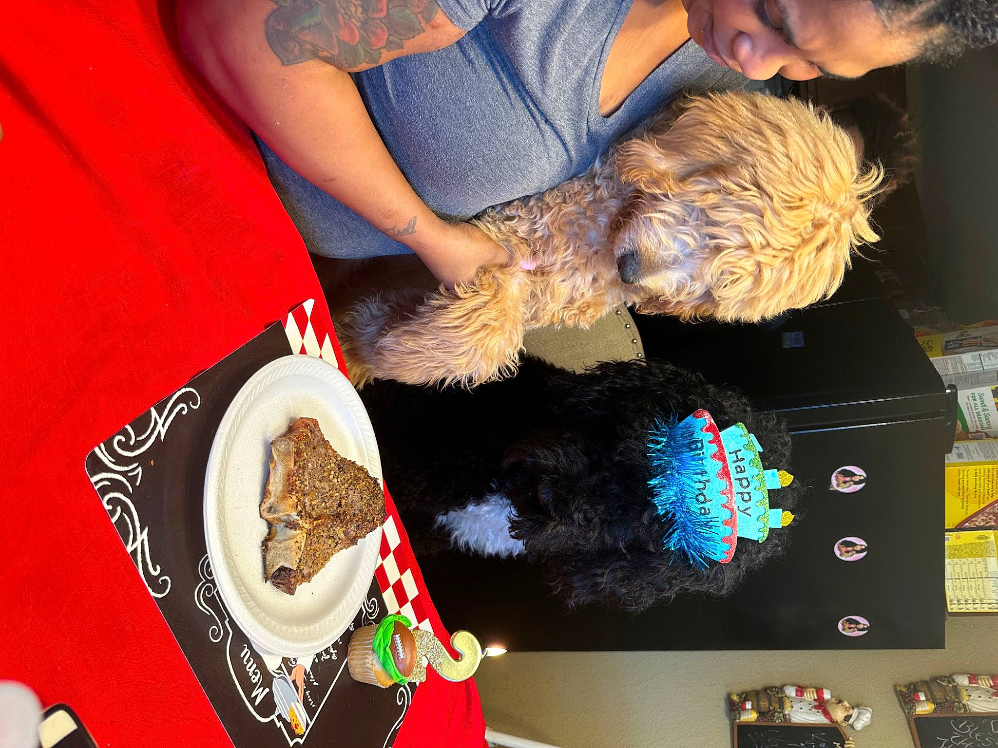 Zues Oakly is registered to the contest to win money with this photo: carmine, comfort_food, cuisine, dish, event, ingredient, nail, visual_arts, wrist