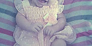Niya is registered to the contest to win money with this photo: